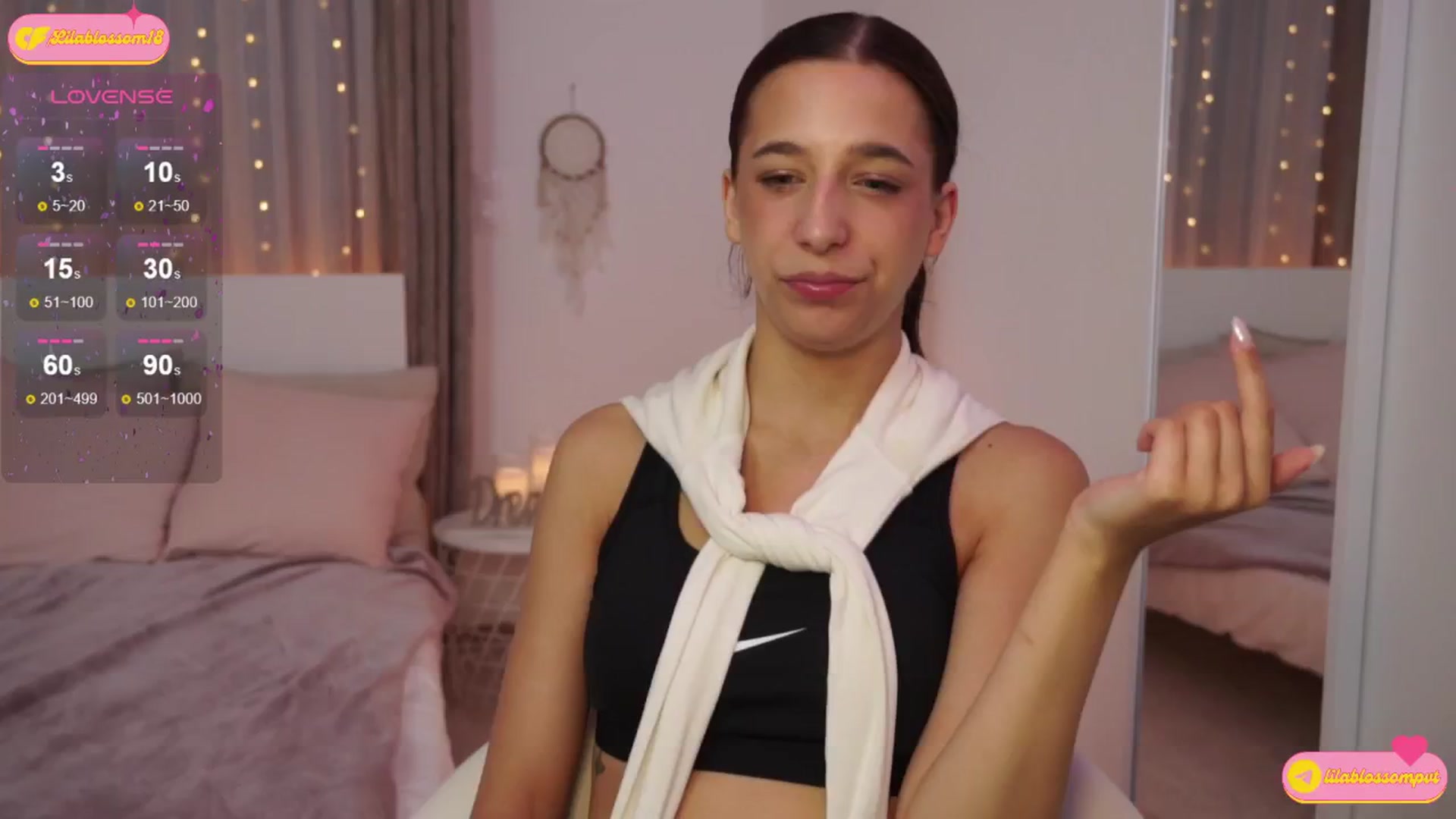 Gallery image thumbnail from LilaBlossom's myfreecams stream on, 07/19/2024, 02:33 image 9 of 20