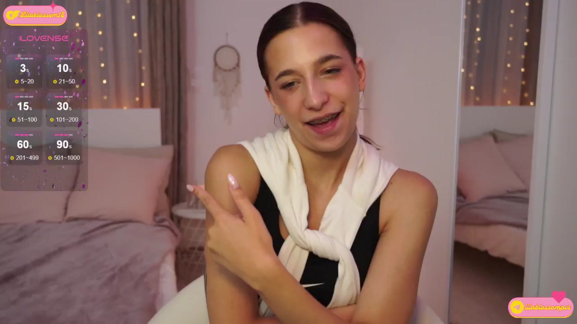 Gallery image thumbnail from LilaBlossom's myfreecams stream on, 07/19/2024, 02:33 image 8 of 20