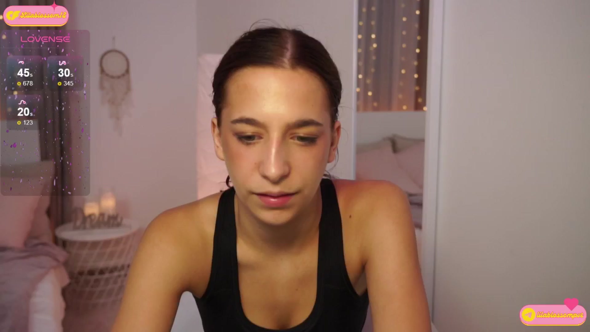 Gallery image thumbnail from LilaBlossom's myfreecams stream on, 07/19/2024, 04:19 image 15 of 20