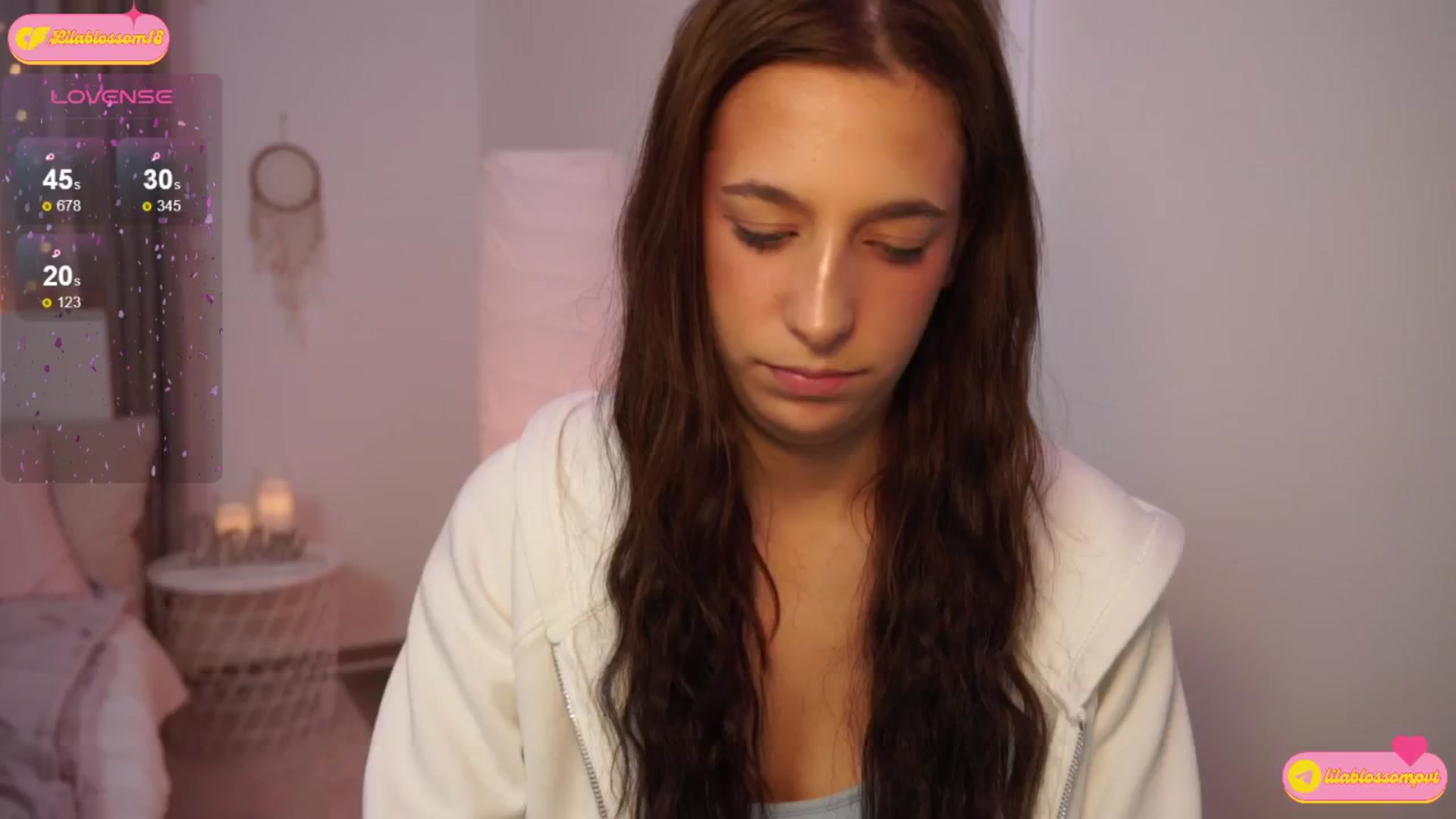 Gallery image thumbnail from LilaBlossom's myfreecams stream on, 07/20/2024, 19:45 image 5 of 20
