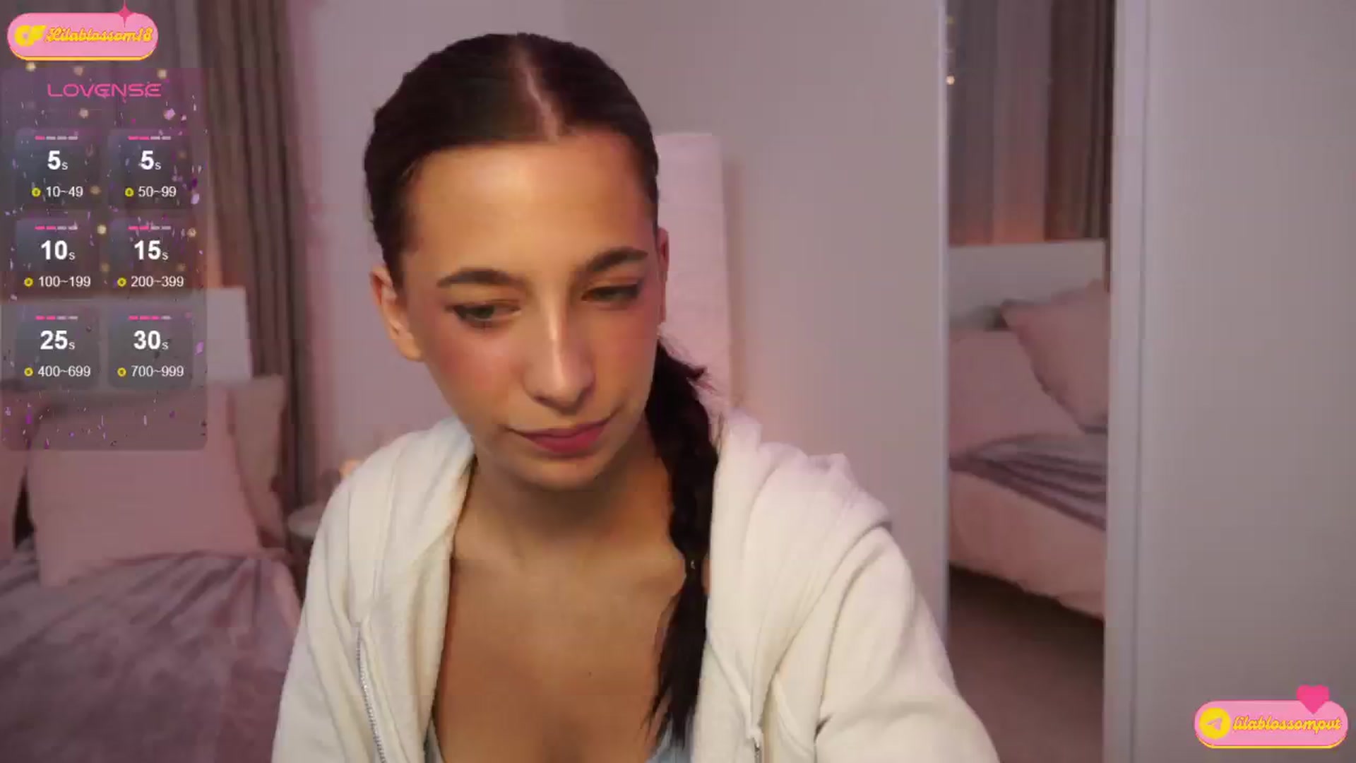 Gallery image thumbnail from LilaBlossom's myfreecams stream on, 07/22/2024, 03:06 image 1 of 20