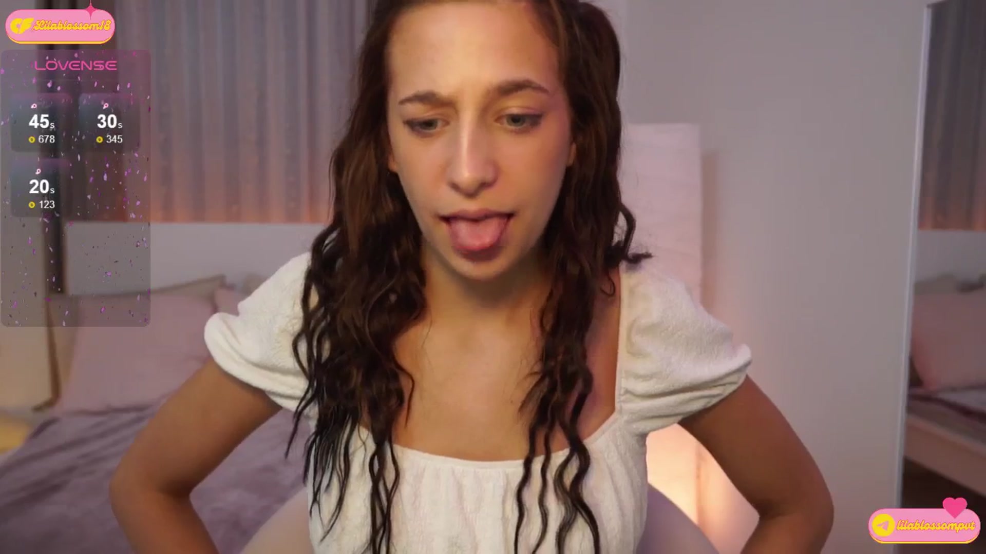 Gallery image thumbnail from LilaBlossom's myfreecams stream on, 07/24/2024, 24:46 image 18 of 20