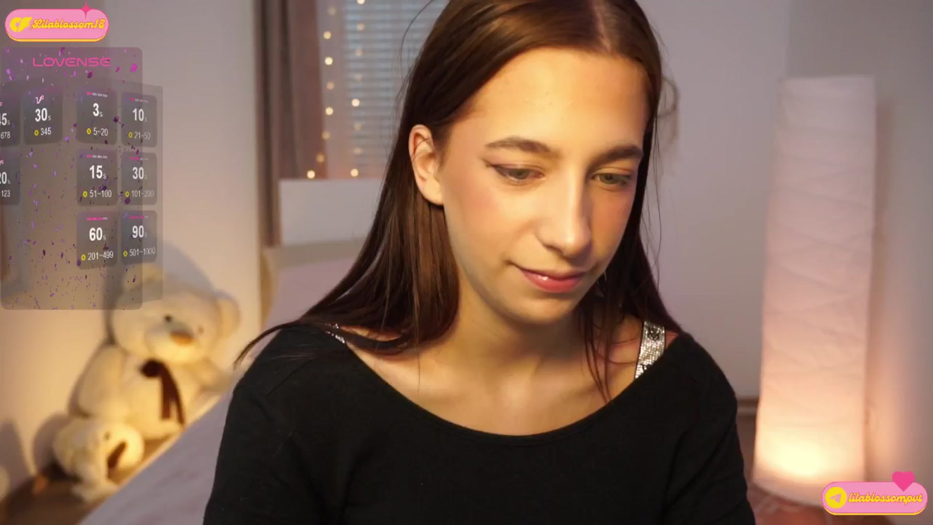 Gallery image thumbnail from LilaBlossom's myfreecams stream on, 07/27/2024, 17:23 image 5 of 20