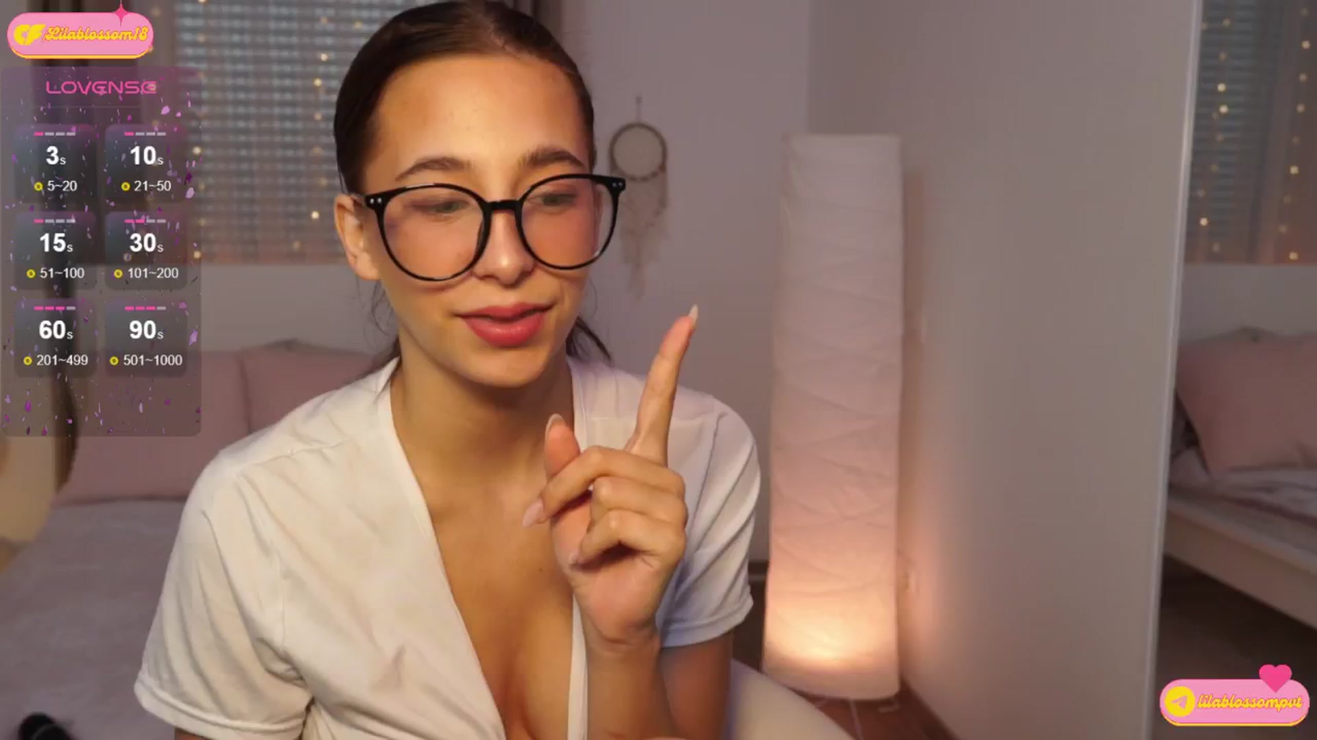 Gallery image thumbnail from LilaBlossom's myfreecams stream on, 08/01/2024, 15:09 image 20 of 20