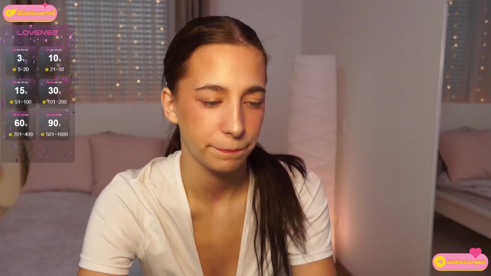 Gallery image thumbnail from LilaBlossom's myfreecams stream on, 08/01/2024, 15:36 image 19 of 20