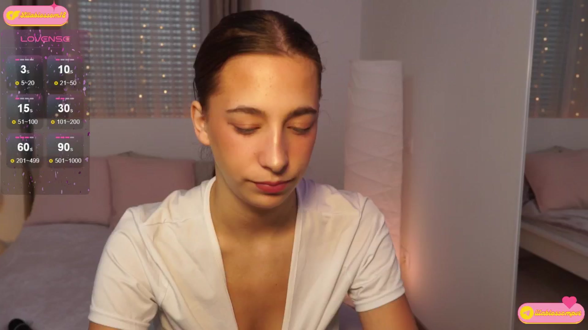 Gallery image thumbnail from LilaBlossom's myfreecams stream on, 08/01/2024, 15:36 image 3 of 20