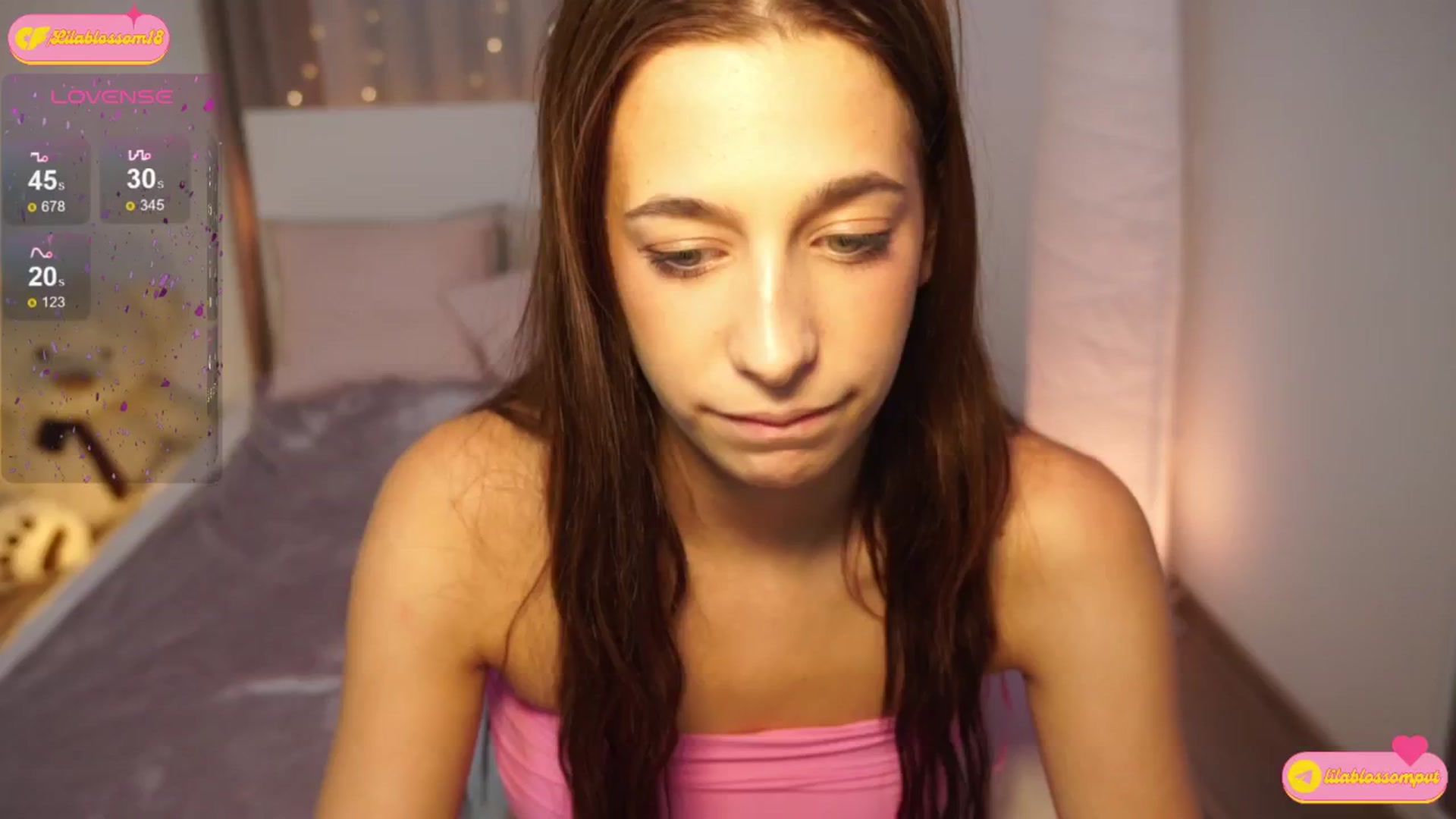 Gallery image thumbnail from LilaBlossom's myfreecams stream on, 08/07/2024, 22:29 image 5 of 20