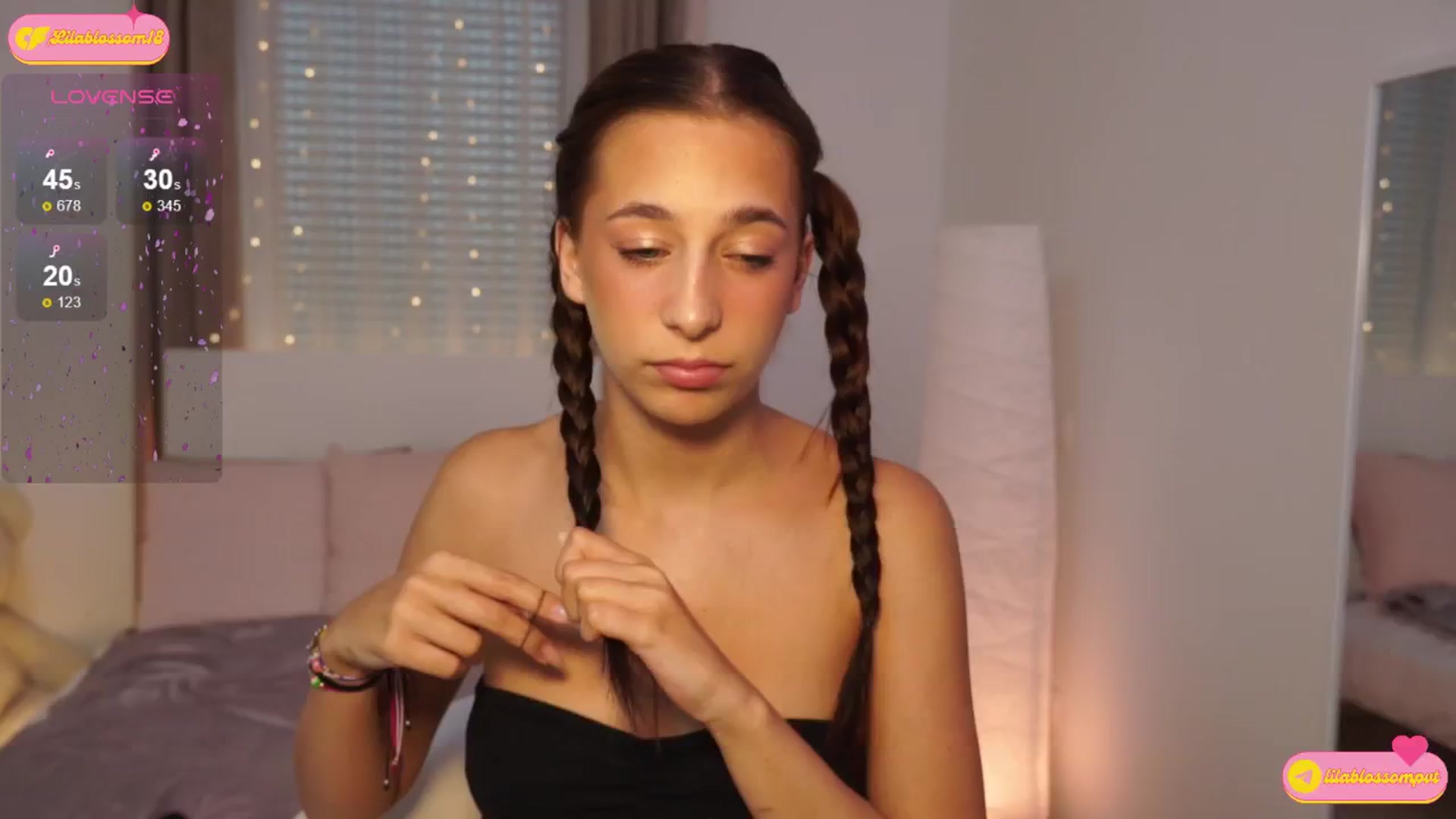 Gallery image thumbnail from LilaBlossom's myfreecams stream on, 08/13/2024, 17:03 image 2 of 20