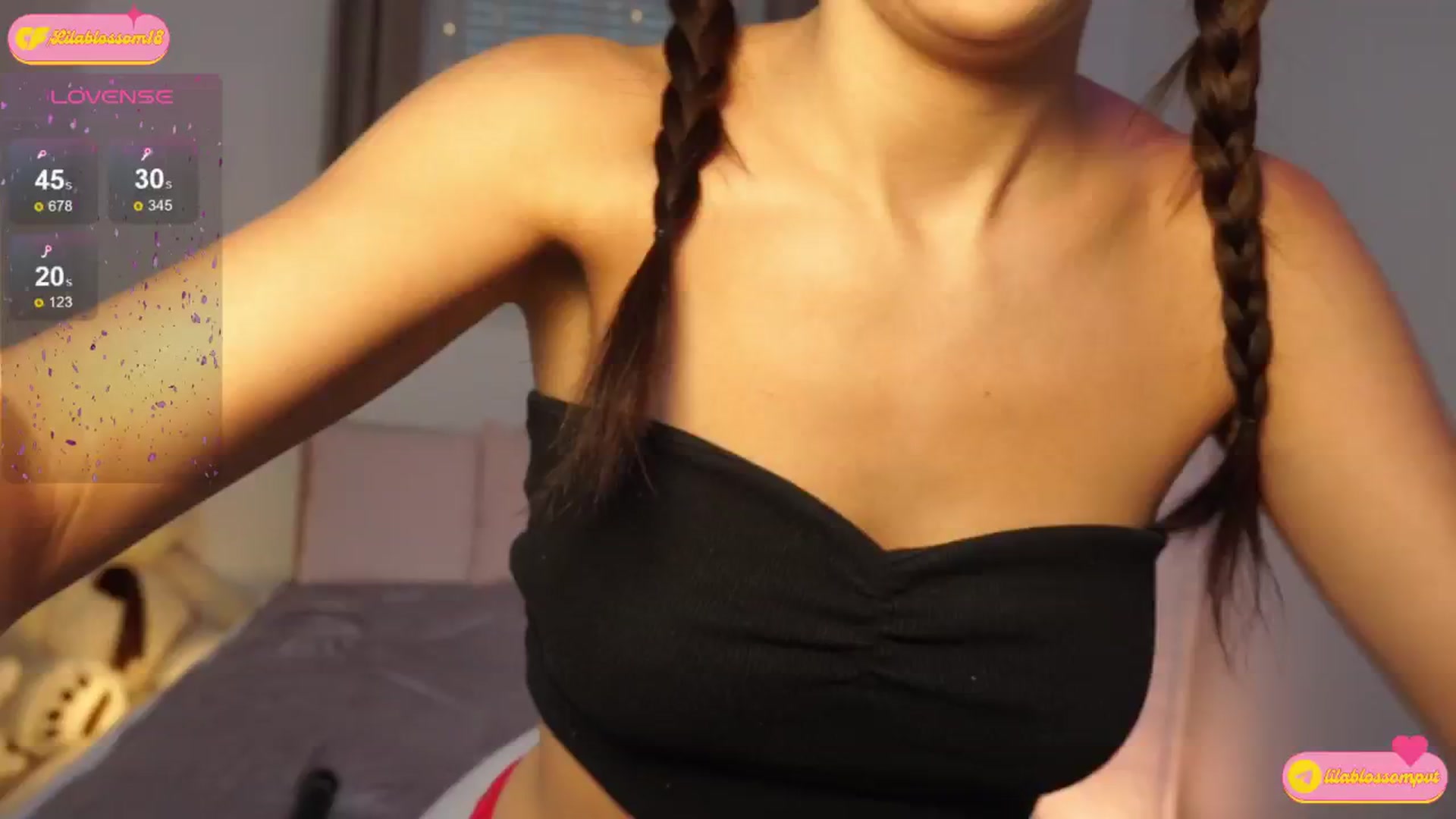 Gallery image thumbnail from LilaBlossom's myfreecams stream on, 08/13/2024, 17:03 image 4 of 20