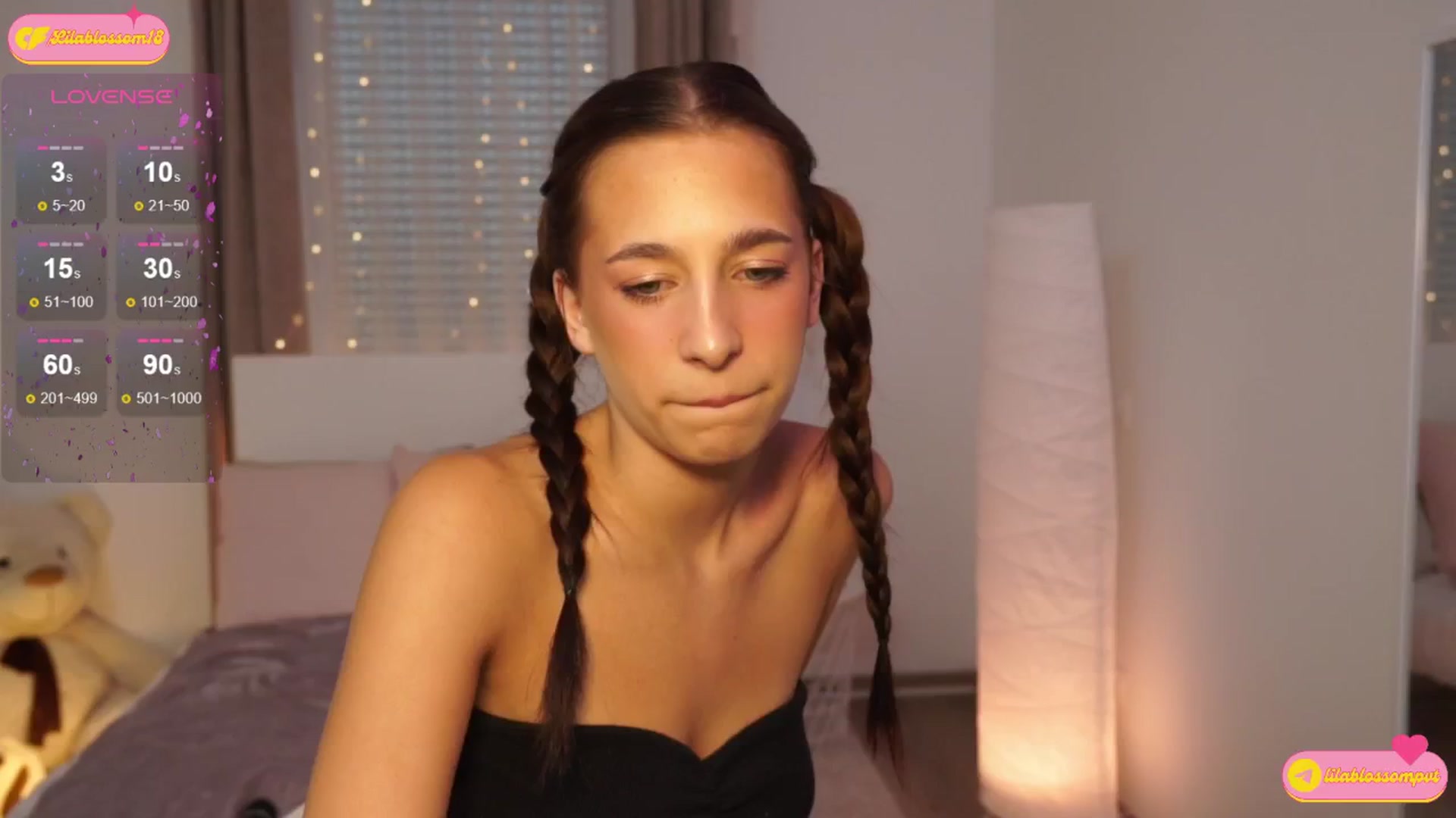 Gallery image thumbnail from LilaBlossom's myfreecams stream on, 08/13/2024, 17:03 image 6 of 20