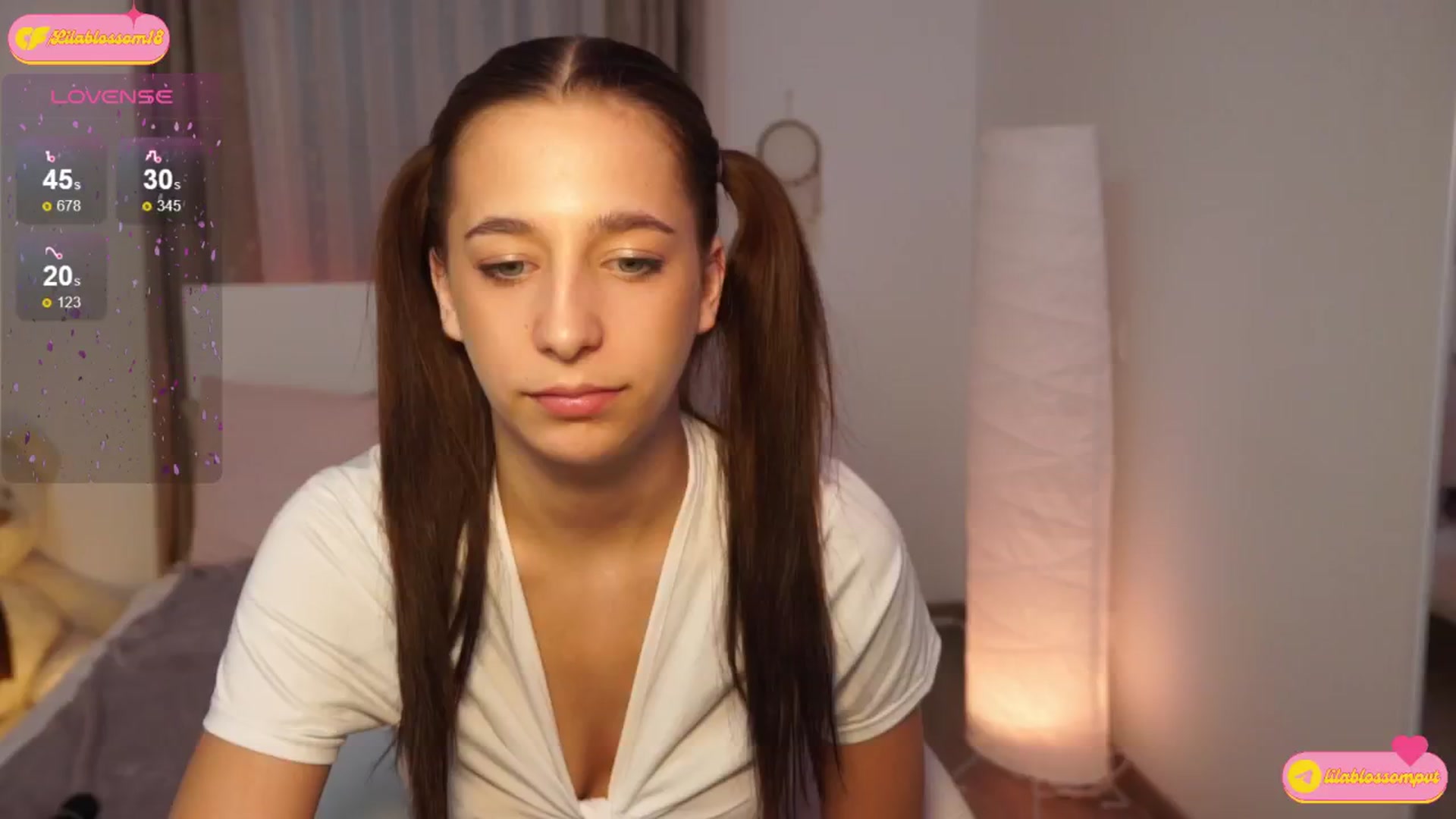 Gallery image thumbnail from LilaBlossom's myfreecams stream on, 08/14/2024, 22:52 image 6 of 20