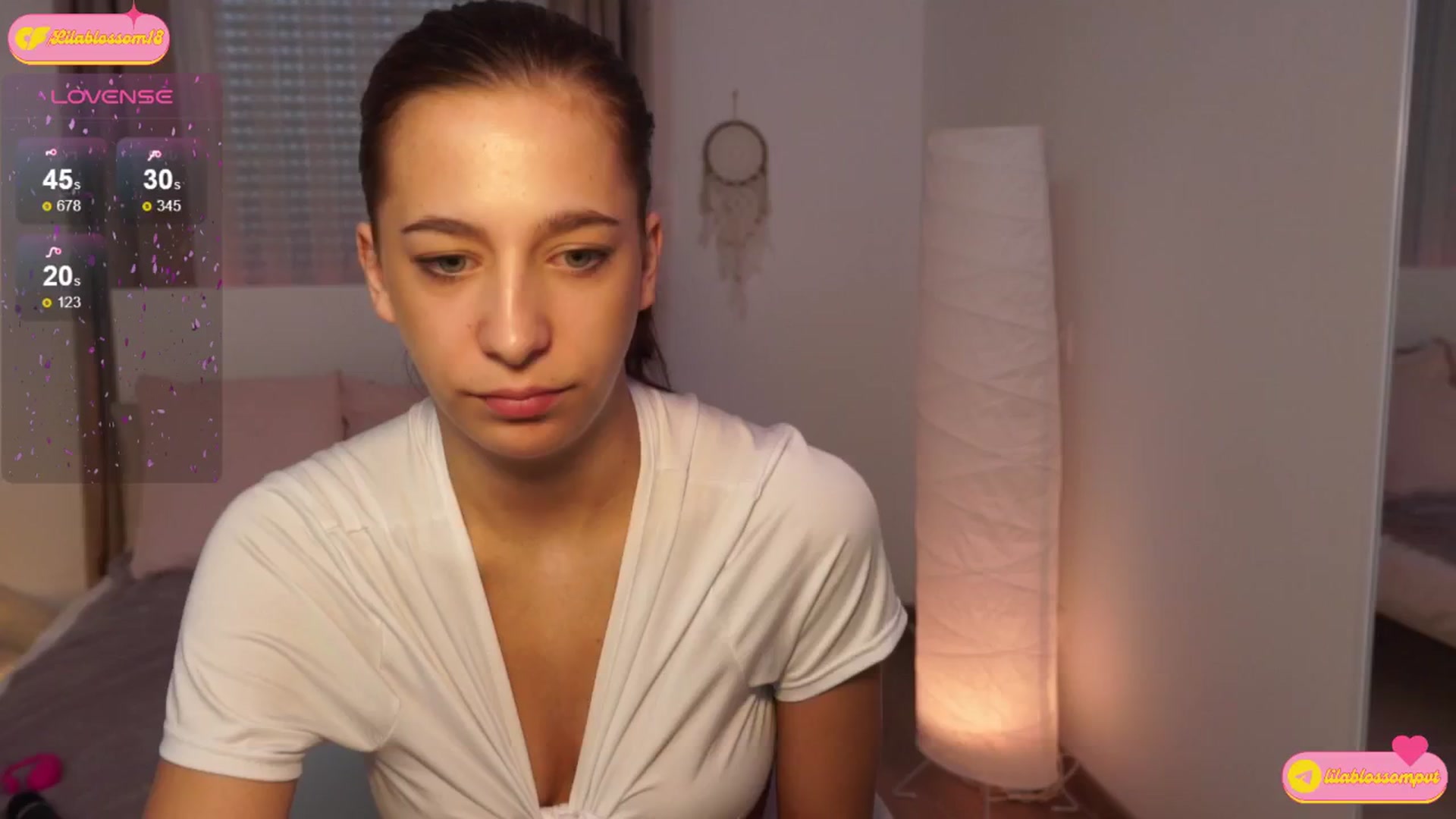 Gallery image thumbnail from LilaBlossom's myfreecams stream on, 08/15/2024, 05:38 image 3 of 20