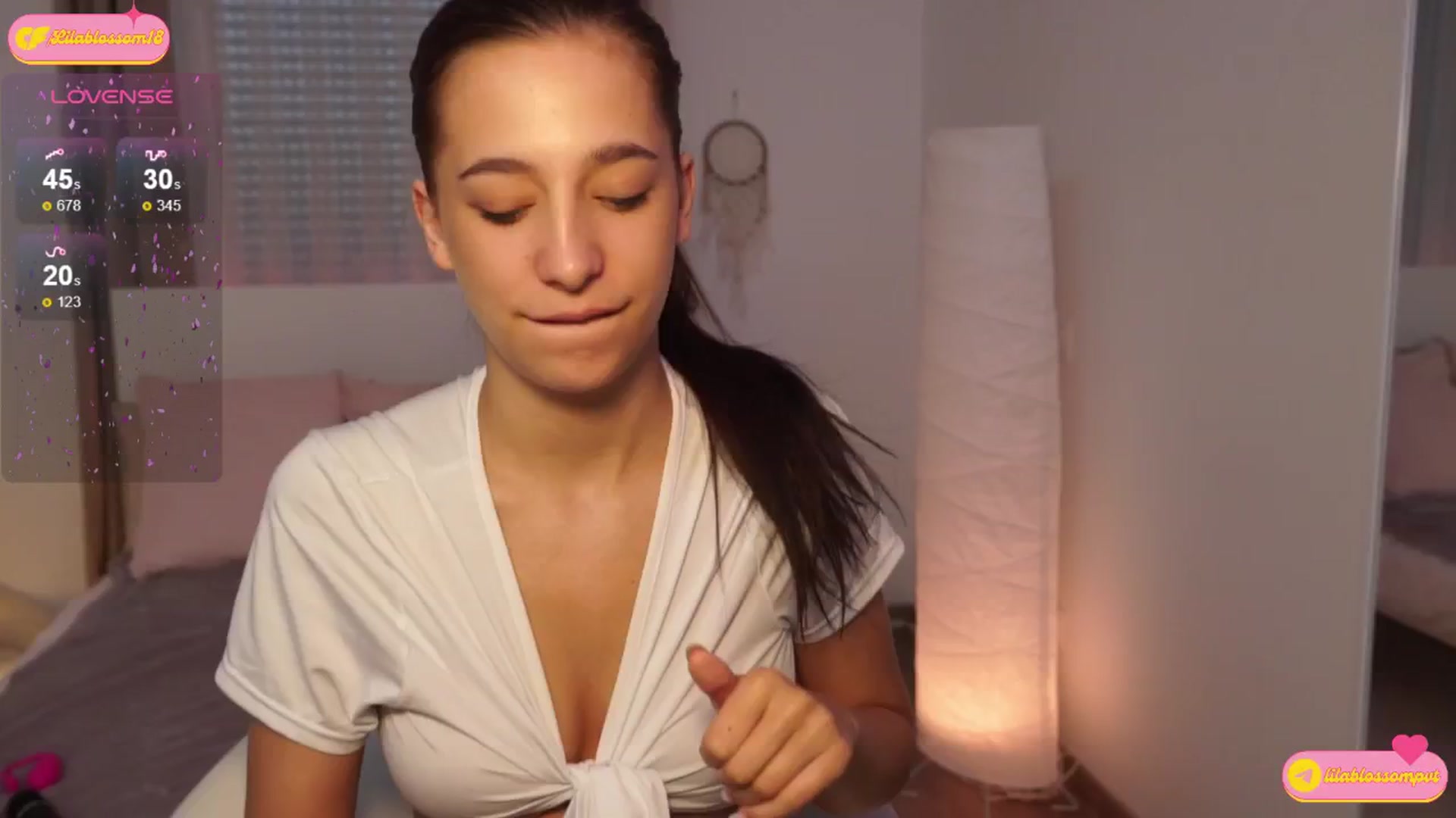 Gallery image thumbnail from LilaBlossom's myfreecams stream on, 08/15/2024, 05:38 image 6 of 20