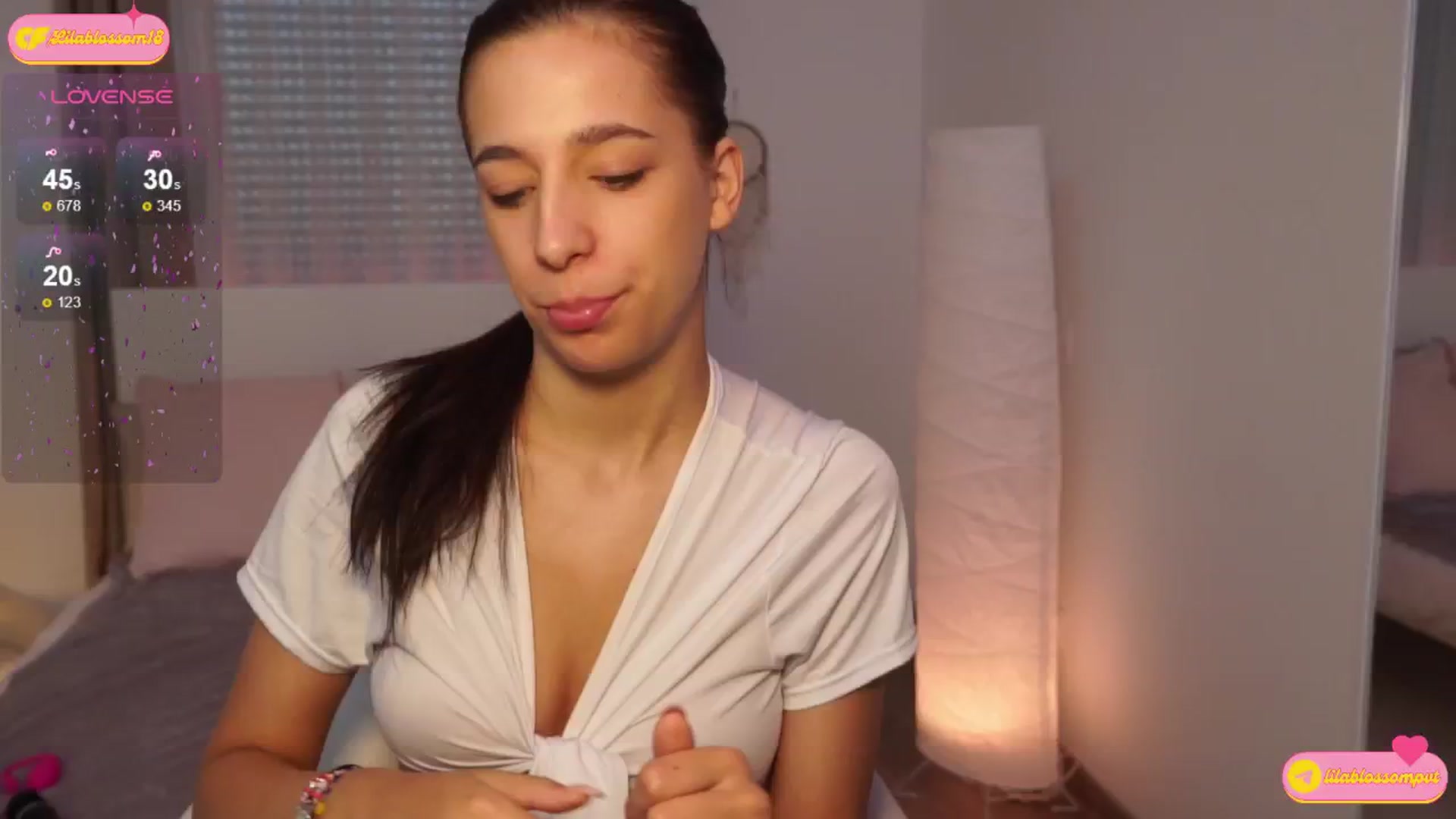 Gallery image thumbnail from LilaBlossom's myfreecams stream on, 08/15/2024, 05:38 image 15 of 20
