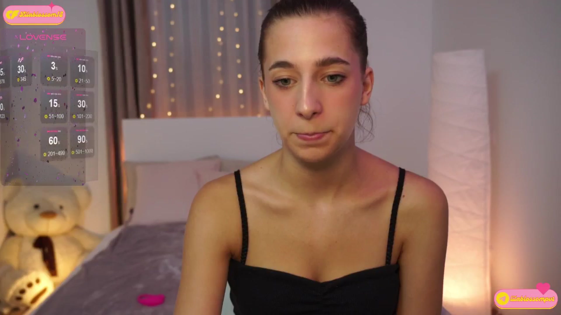 Gallery image thumbnail from LilaBlossom's myfreecams stream on, 08/16/2024, 18:35 image 11 of 20