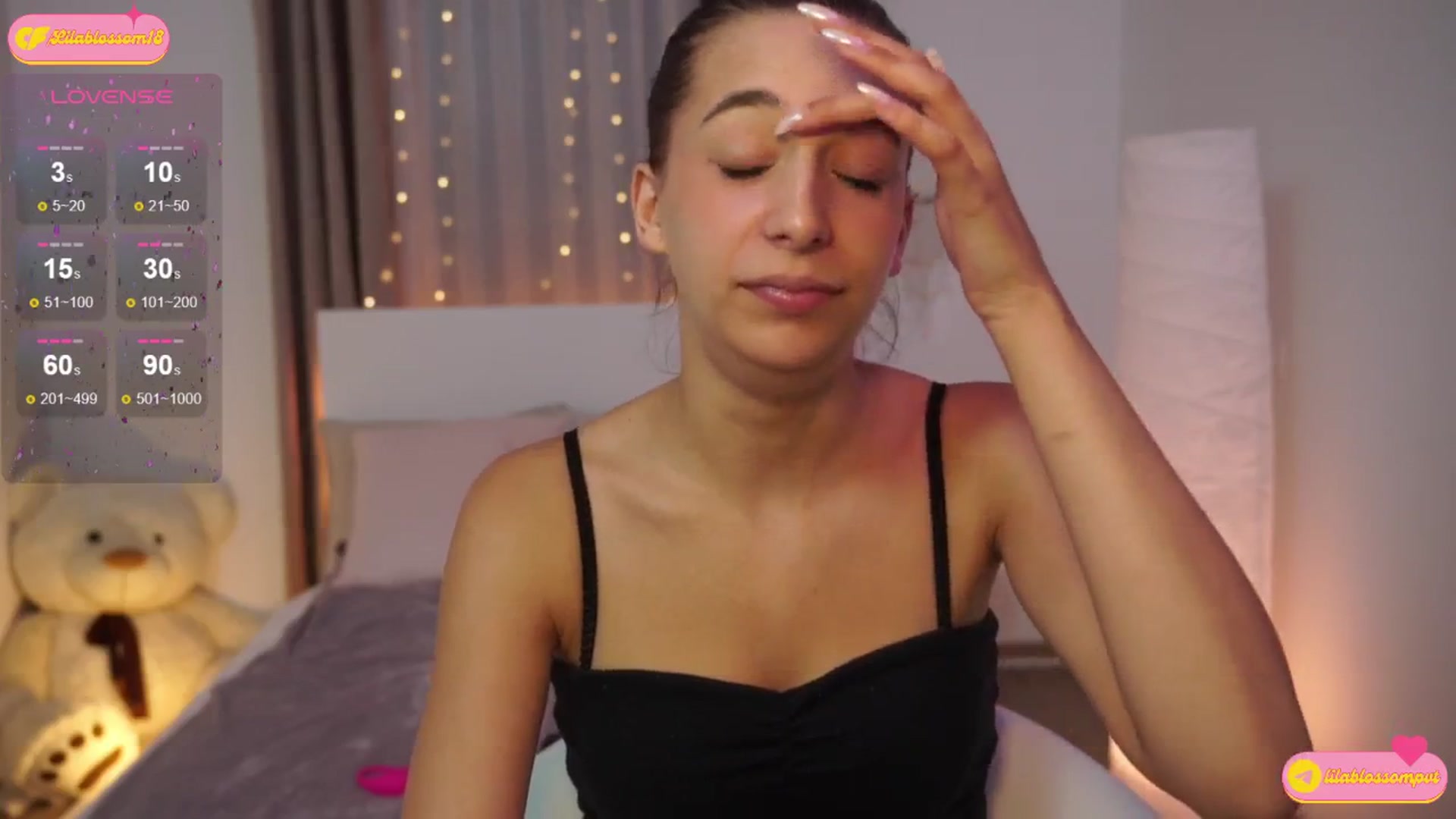 Gallery image thumbnail from LilaBlossom's myfreecams stream on, 08/16/2024, 18:35 image 7 of 20