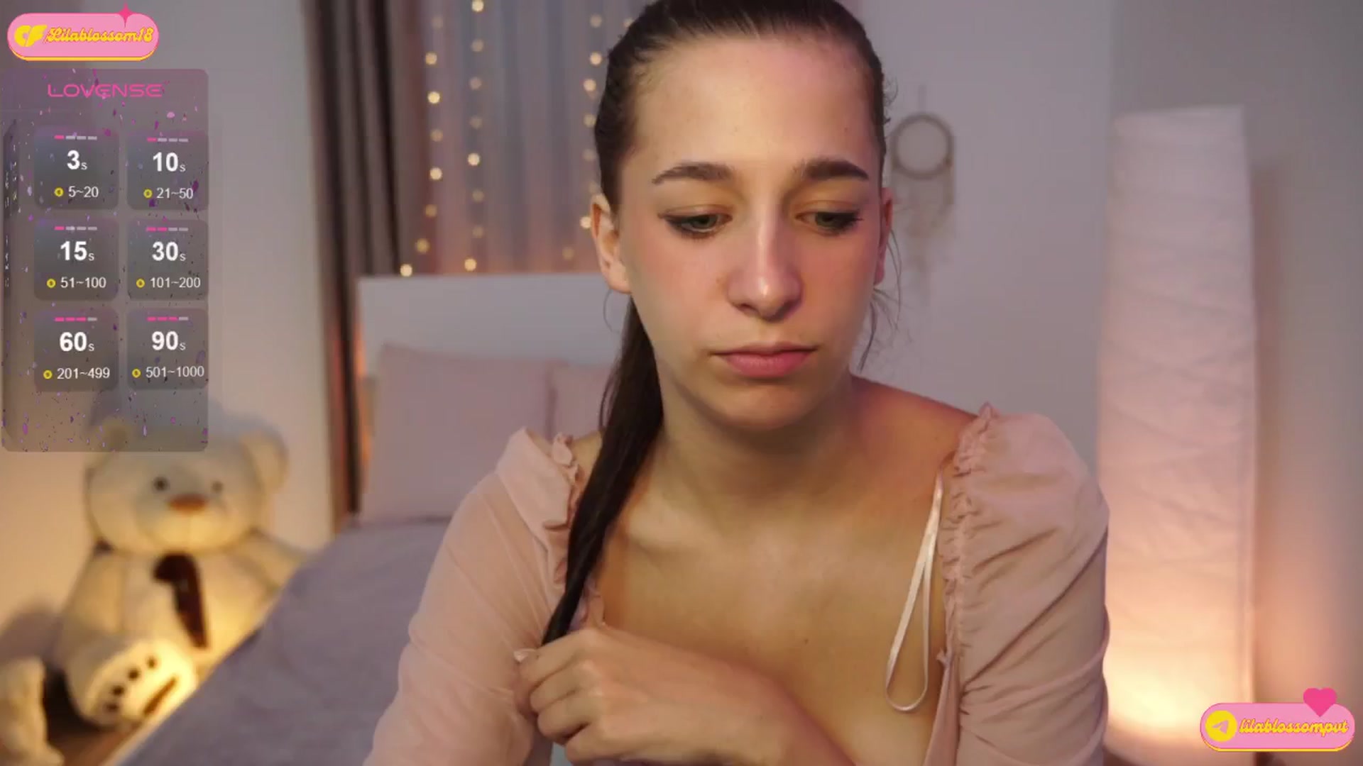 Gallery image thumbnail from LilaBlossom's myfreecams stream on, 08/17/2024, 11:46 image 1 of 20