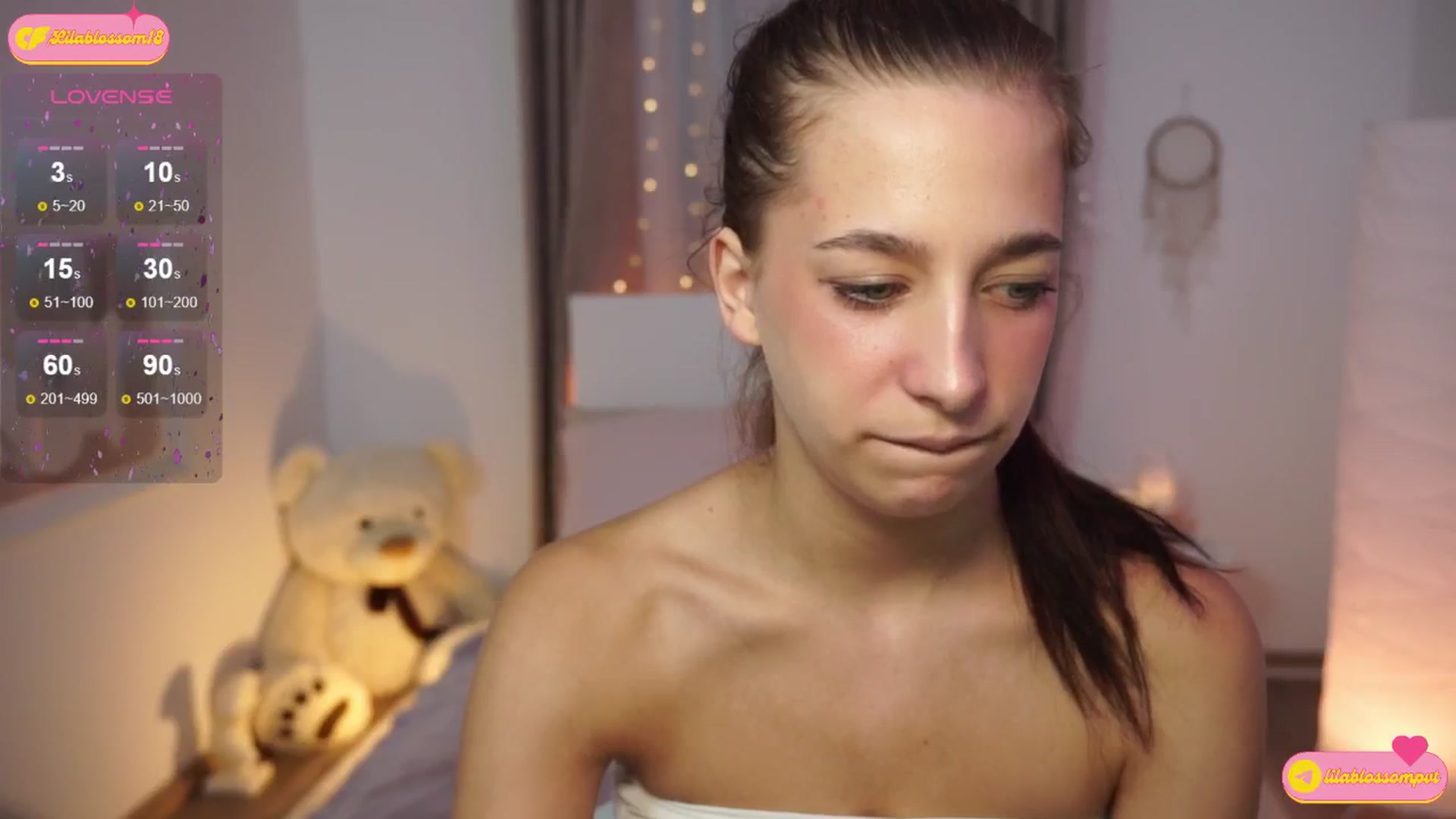 Gallery image thumbnail from LilaBlossom's myfreecams stream on, 08/22/2024, 15:06 image 4 of 20