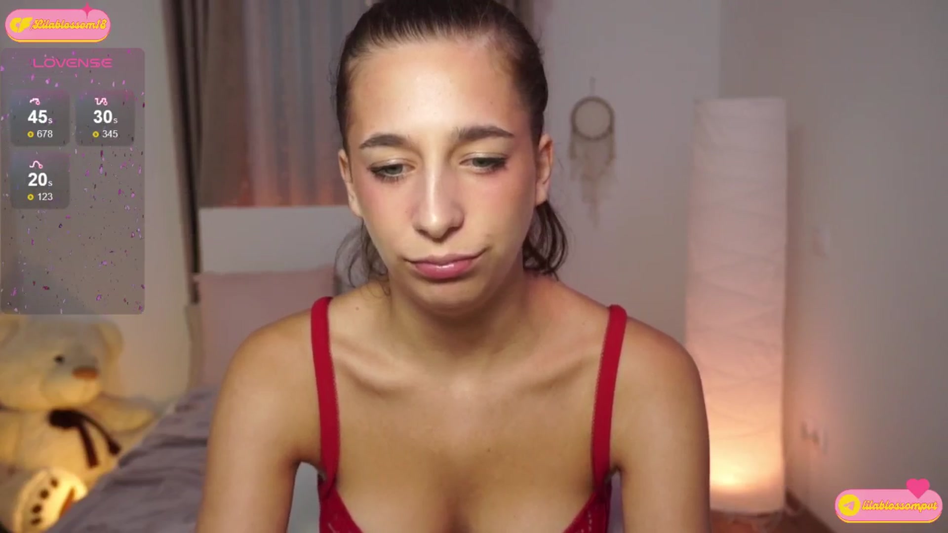 Gallery image thumbnail from LilaBlossom's myfreecams stream on, 08/23/2024, 21:28 image 16 of 20