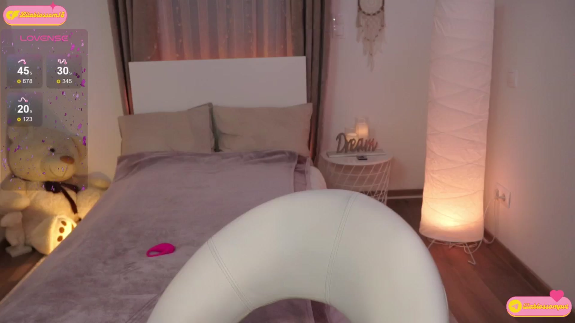 Gallery image thumbnail from LilaBlossom's myfreecams stream on, 08/24/2024, 18:04 image 2 of 20
