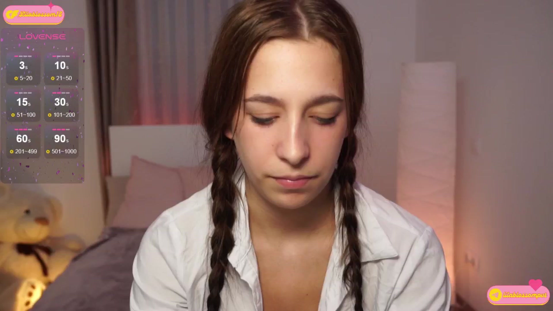 Gallery image thumbnail from LilaBlossom's myfreecams stream on, 08/25/2024, 23:20 image 2 of 20
