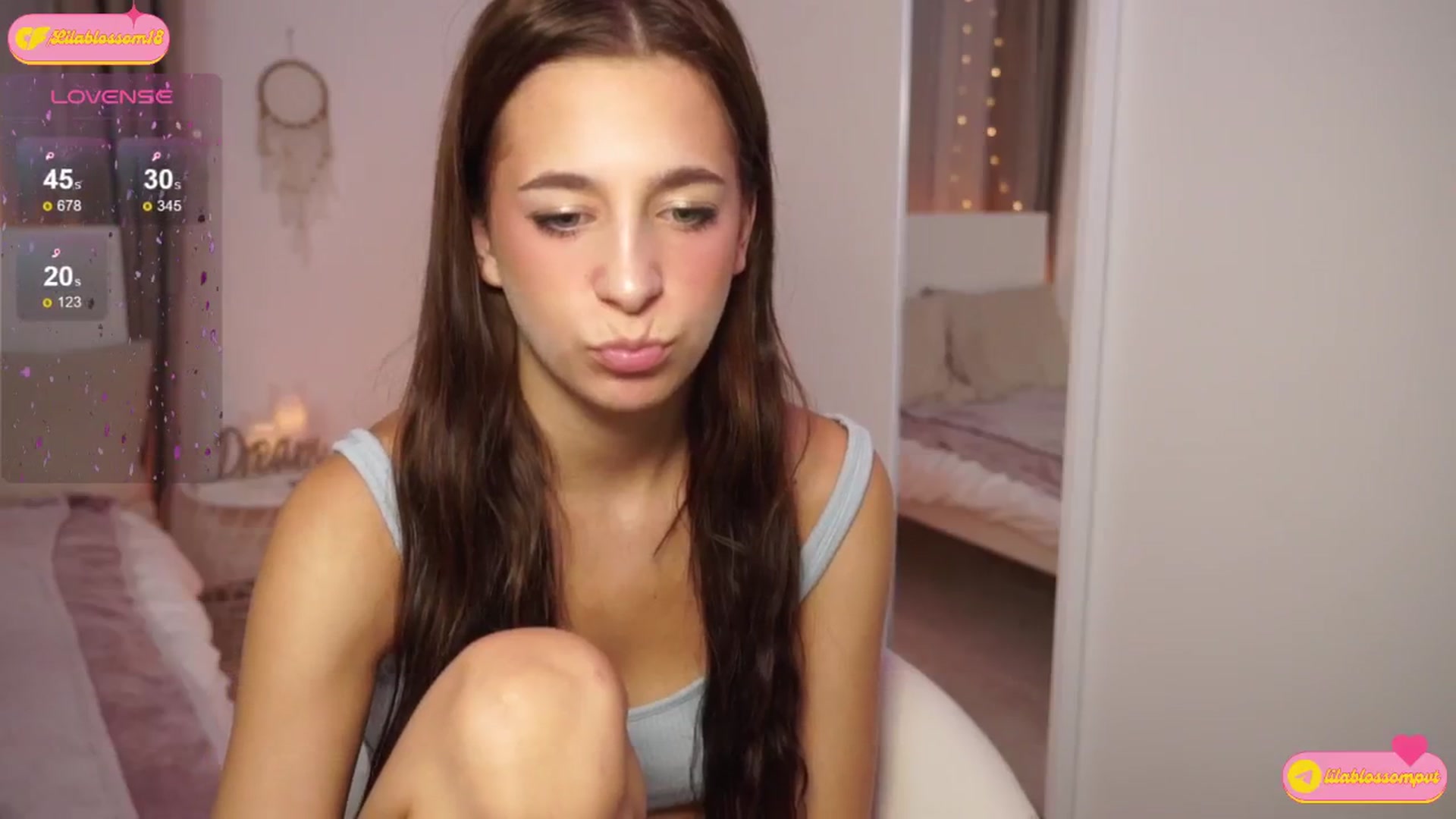Gallery image thumbnail from LilaBlossom's myfreecams stream on, 08/26/2024, 16:26 image 4 of 20