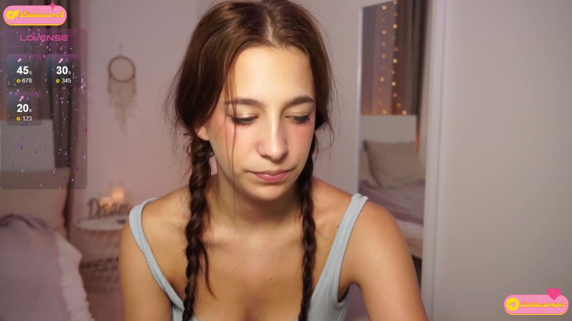 Gallery image thumbnail from LilaBlossom's myfreecams stream on, 08/26/2024, 19:57 image 3 of 20