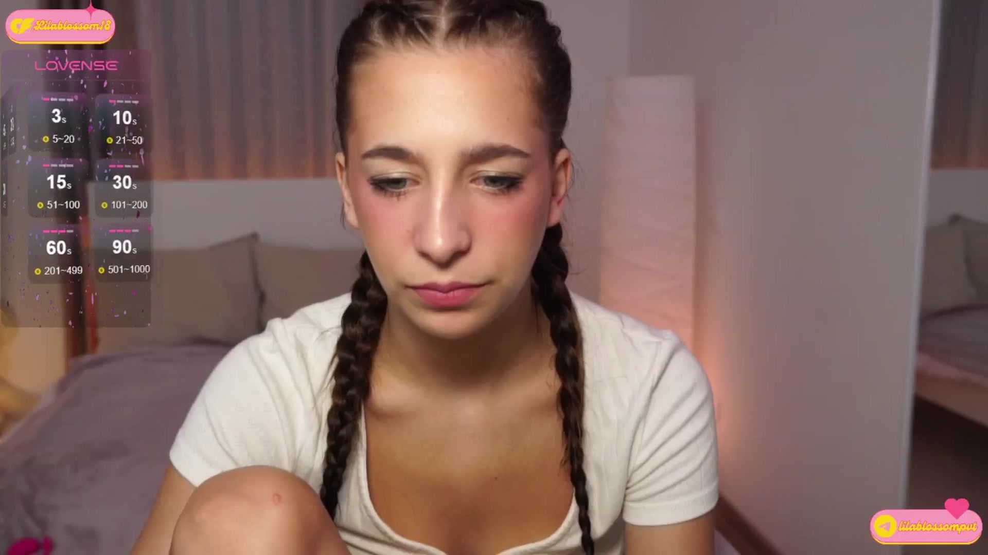 Gallery image thumbnail from LilaBlossom's myfreecams stream on, 08/28/2024, 16:04 image 10 of 20
