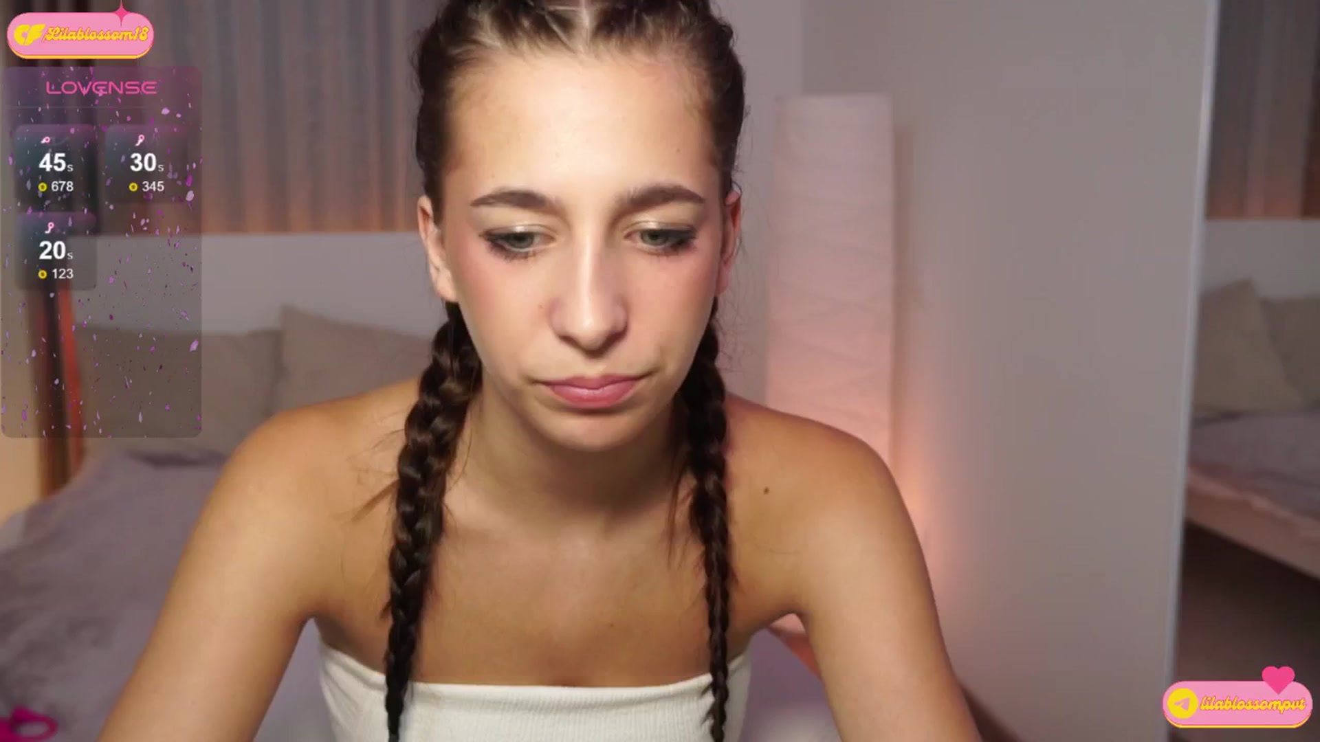 Gallery image thumbnail from LilaBlossom's myfreecams stream on, 08/28/2024, 20:04 image 20 of 20