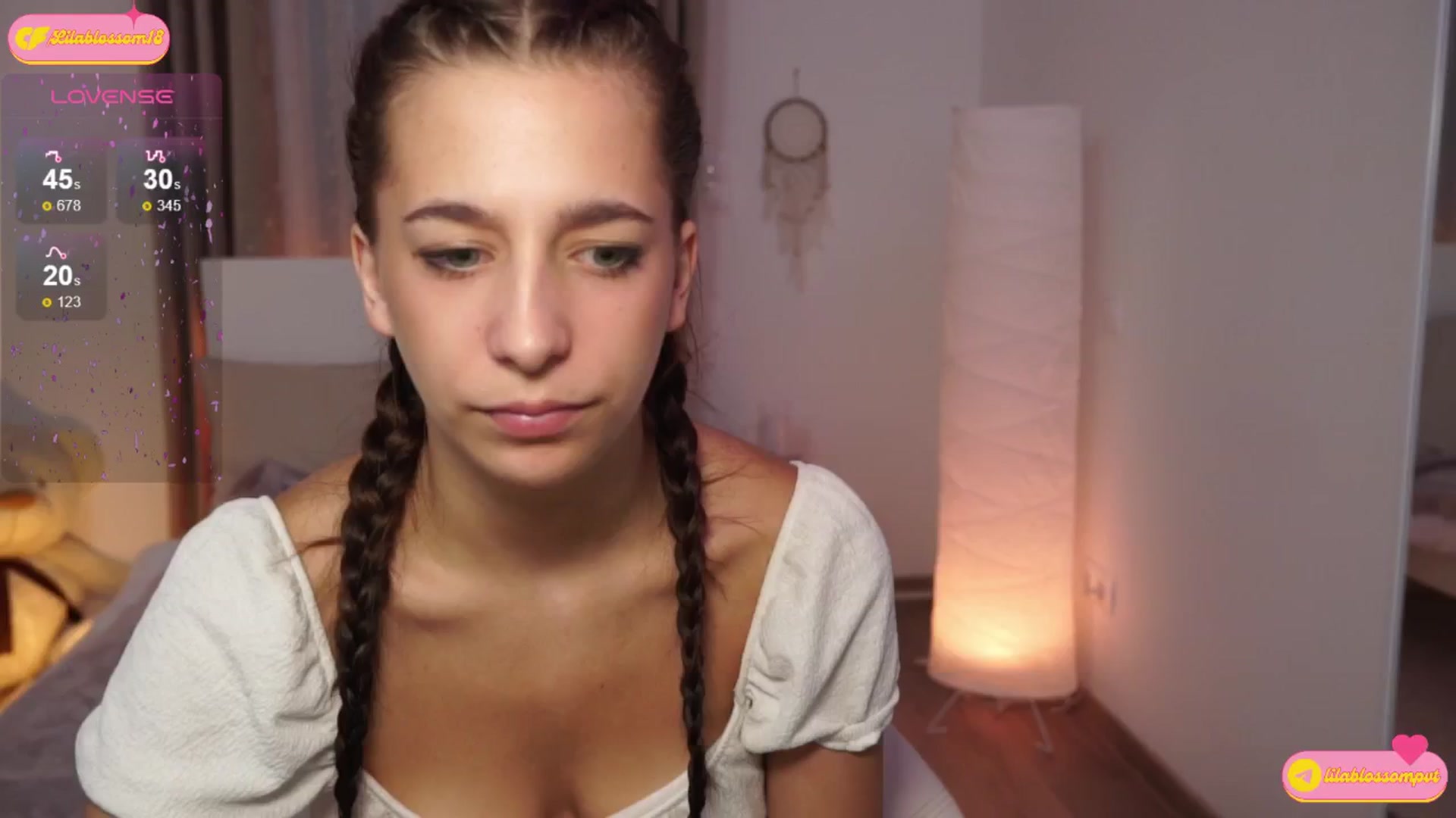 Gallery image thumbnail from LilaBlossom's myfreecams stream on, 08/29/2024, 05:51 image 17 of 20