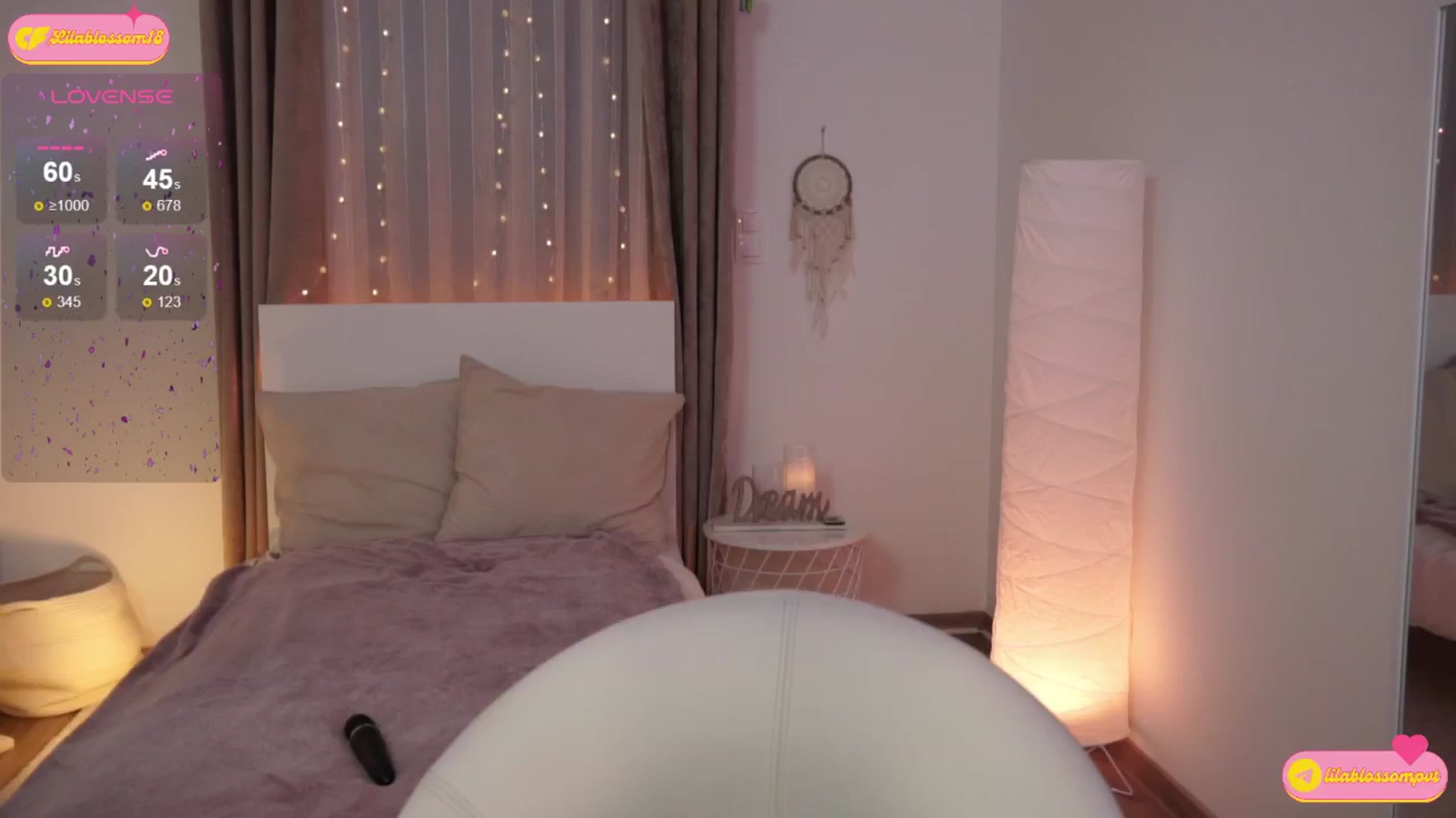 Gallery image thumbnail from LilaBlossom's myfreecams stream on, 09/09/2024, 02:37 image 18 of 20