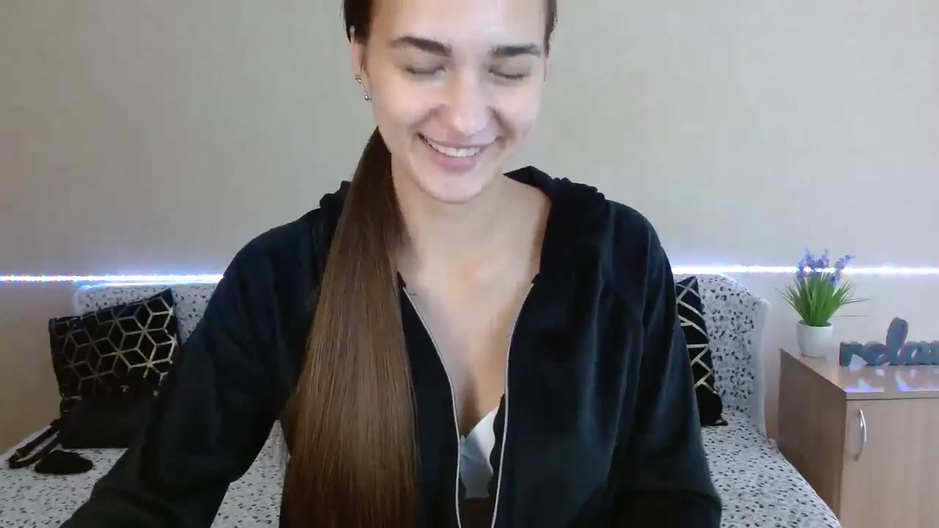 Gallery image thumbnail from LilaSin's myfreecams stream on, 06/29/2025, 12:04 image 15 of 20