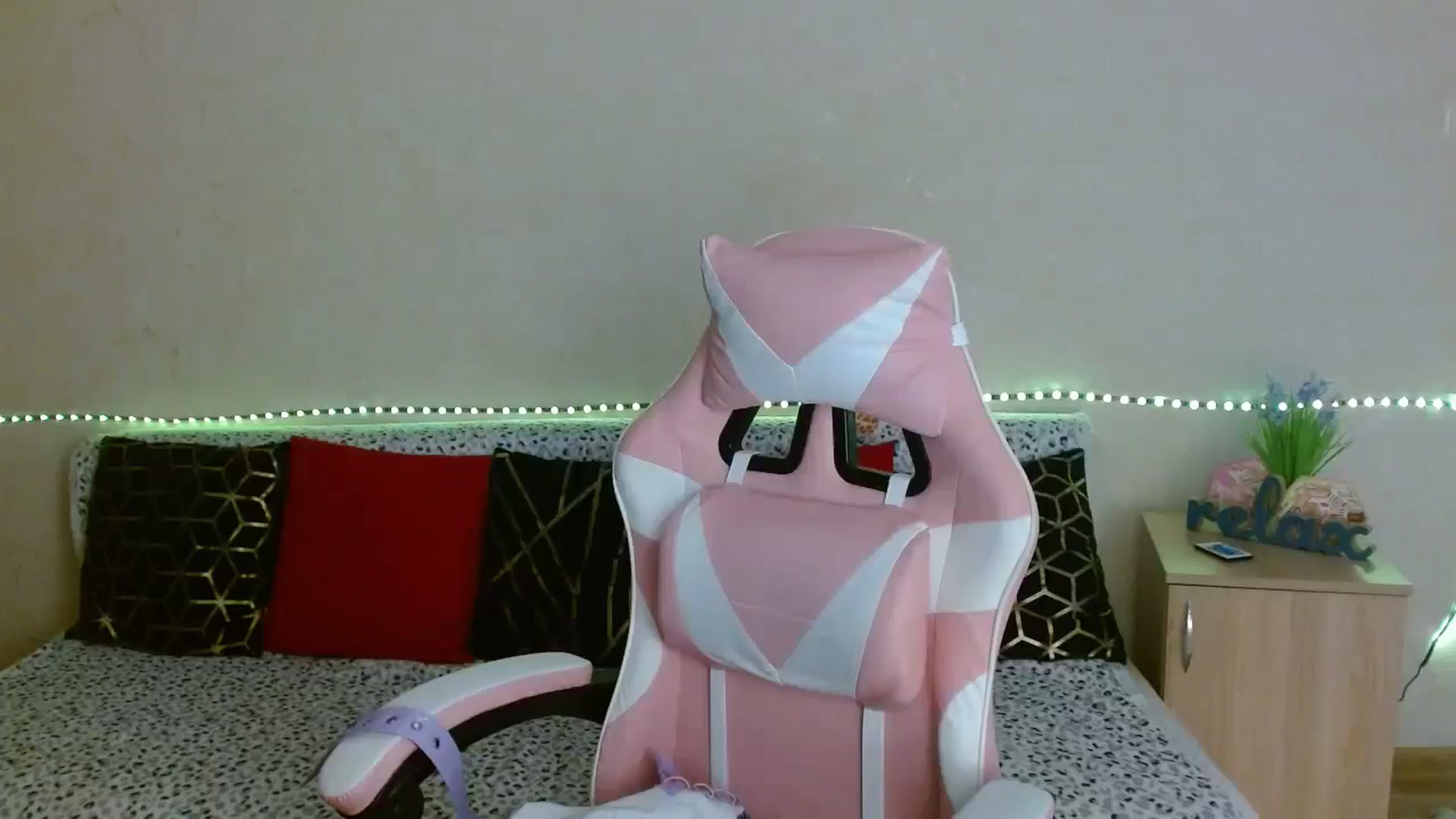 Gallery image thumbnail from LilaSin's myfreecams stream on, 04/05/2026, 15:30 image 20 of 20