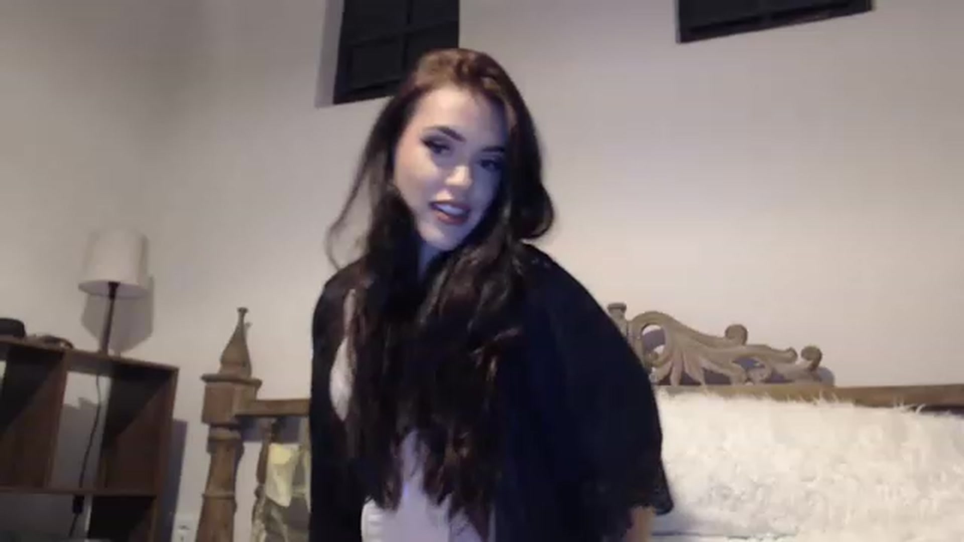 Gallery image thumbnail from LilaWylde's myfreecams stream on, 07/09/2023, 18:02 image 6 of 20