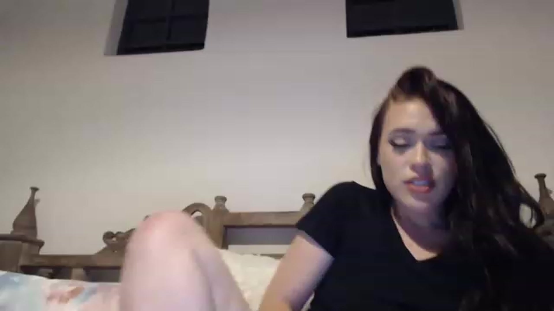 Gallery image thumbnail from LilaWylde's myfreecams stream on, 07/27/2023, 20:05 image 17 of 20