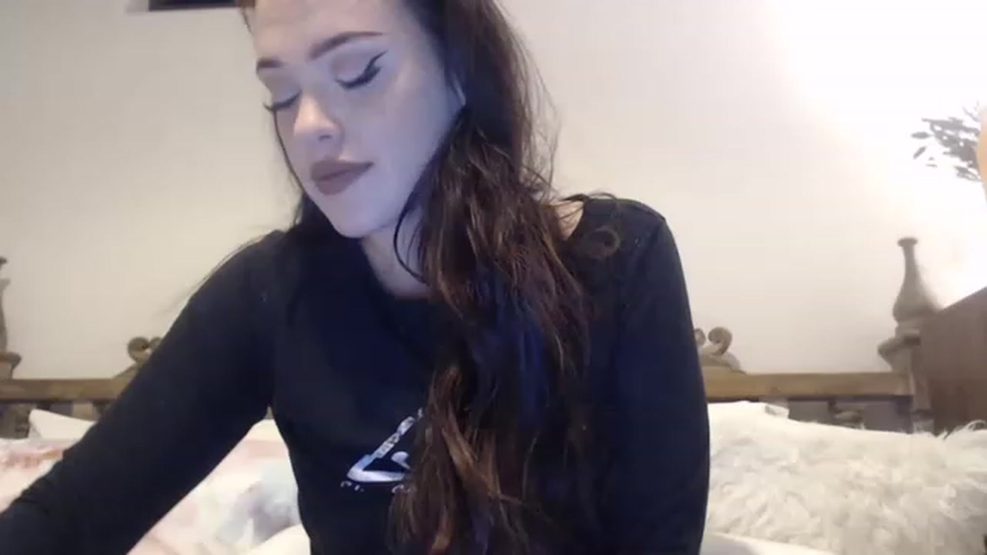 Gallery image thumbnail from LilaWylde's myfreecams stream on, 07/28/2023, 19:43 image 3 of 20