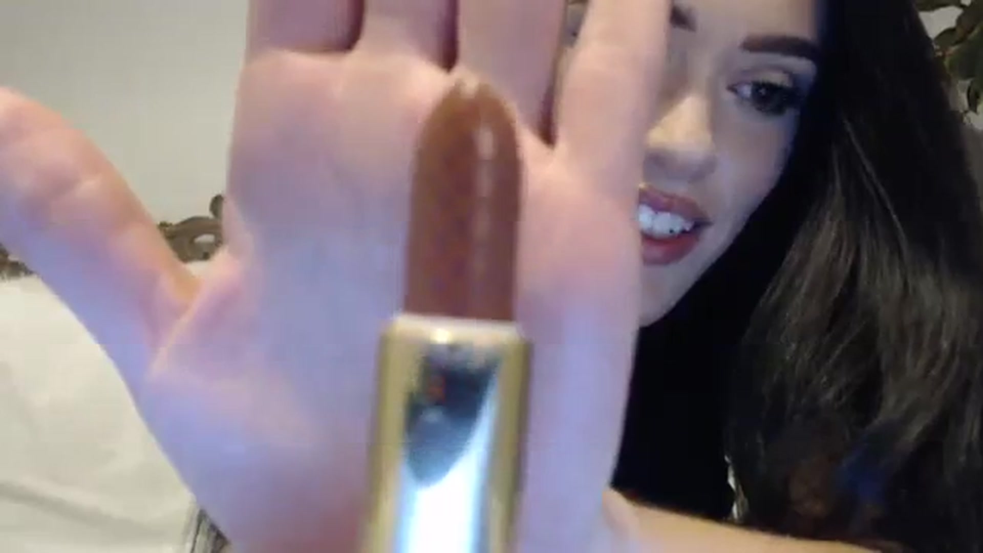 Gallery image thumbnail from LilaWylde's myfreecams stream on, 08/06/2023, 17:08 image 15 of 20