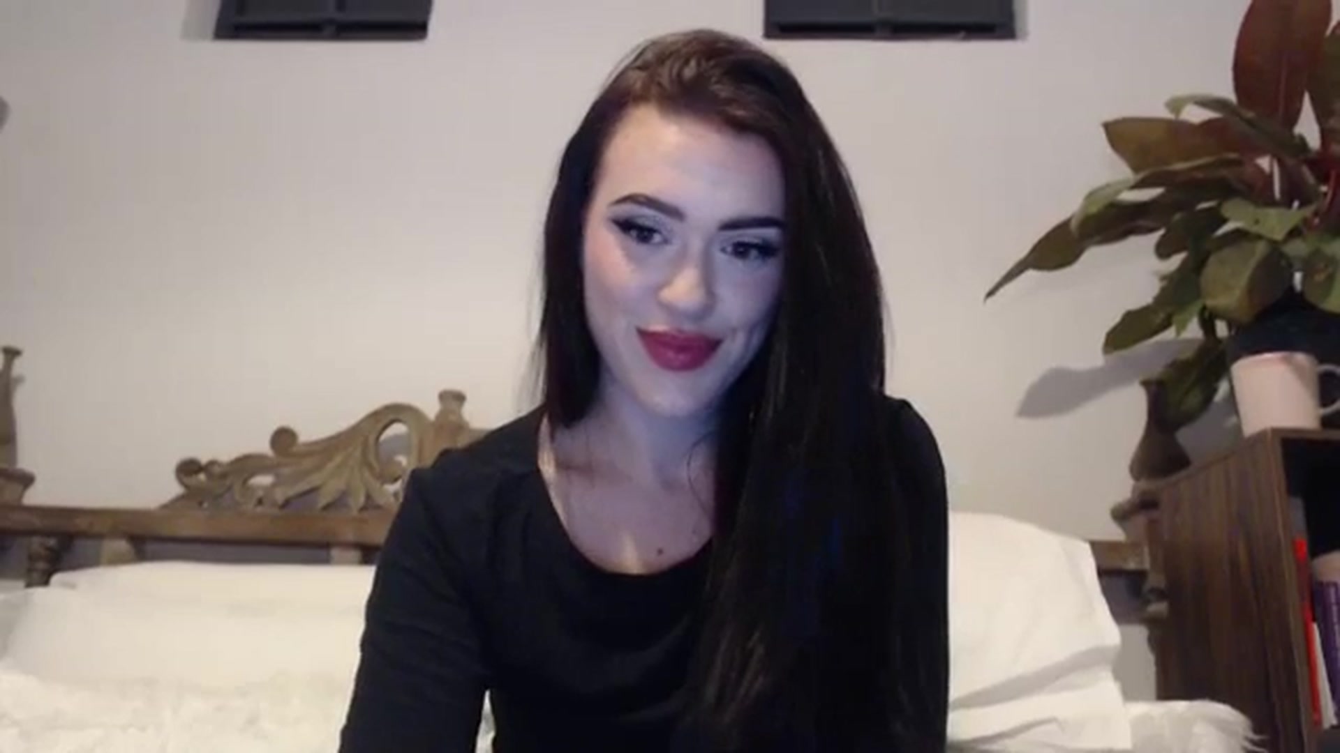 Gallery image thumbnail from LilaWylde's myfreecams stream on, 08/09/2023, 19:22 image 19 of 20