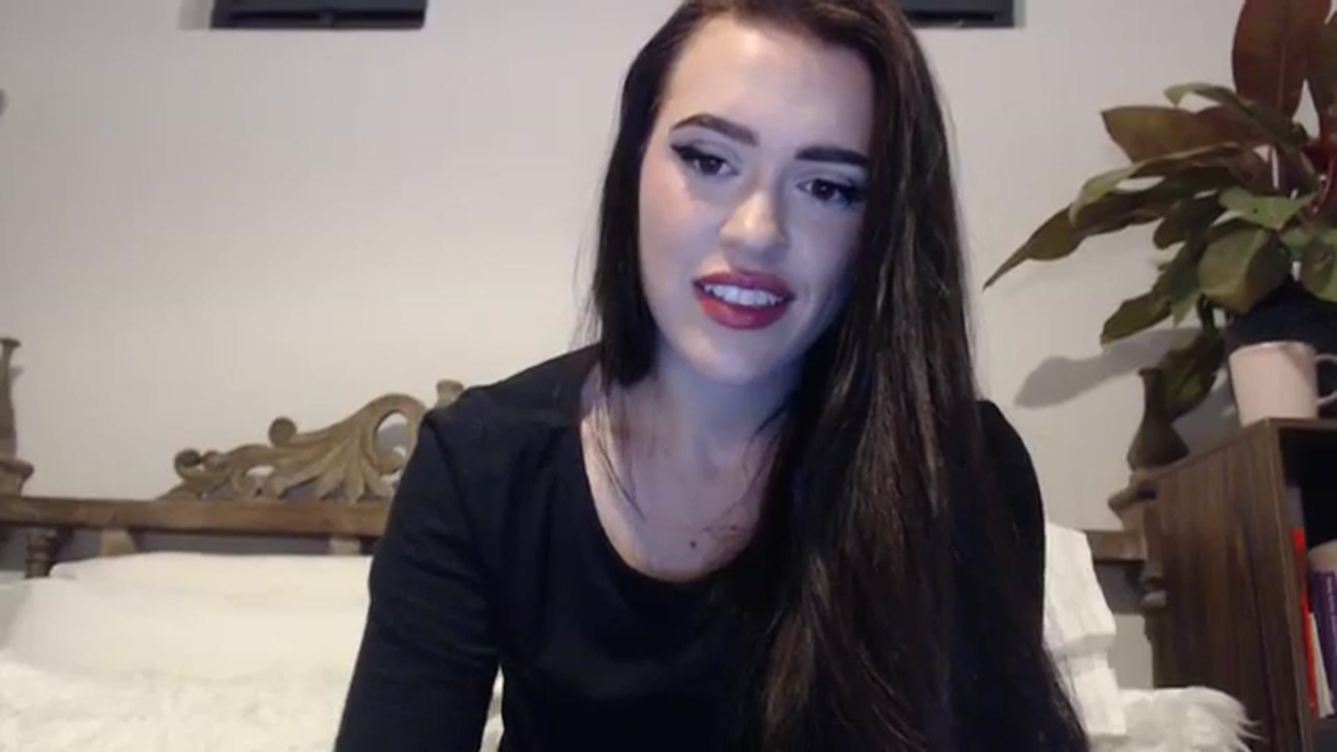 Gallery image thumbnail from LilaWylde's myfreecams stream on, 08/09/2023, 19:22 image 18 of 20