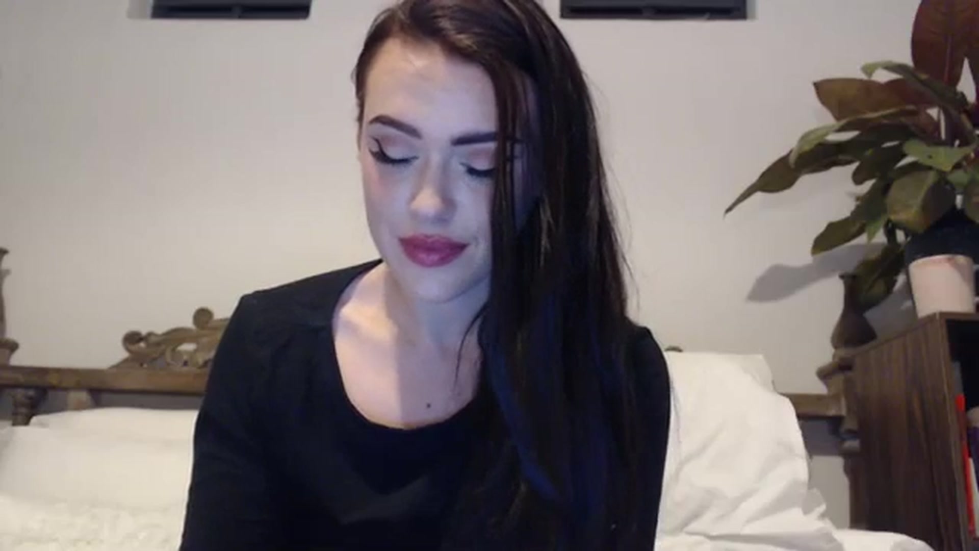 Gallery image thumbnail from LilaWylde's myfreecams stream on, 08/09/2023, 19:57 image 9 of 20