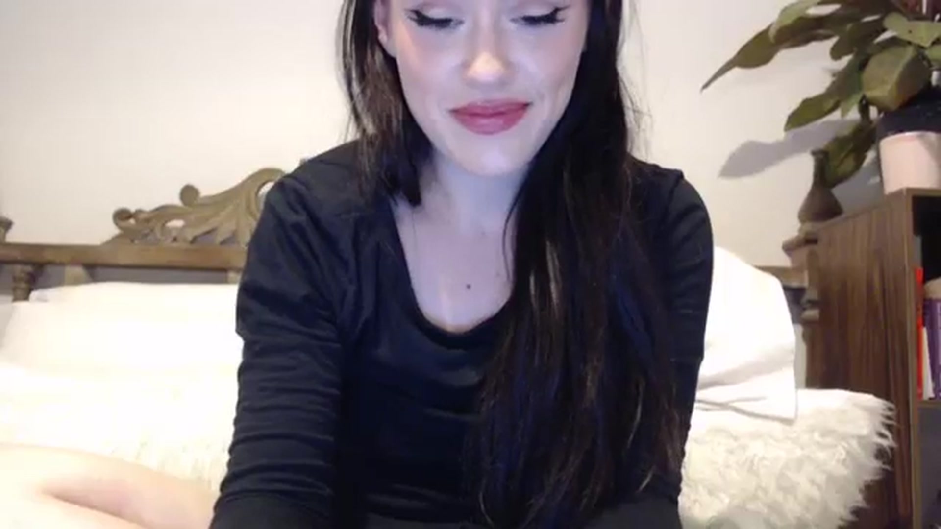 Gallery image thumbnail from LilaWylde's myfreecams stream on, 08/09/2023, 19:57 image 3 of 20
