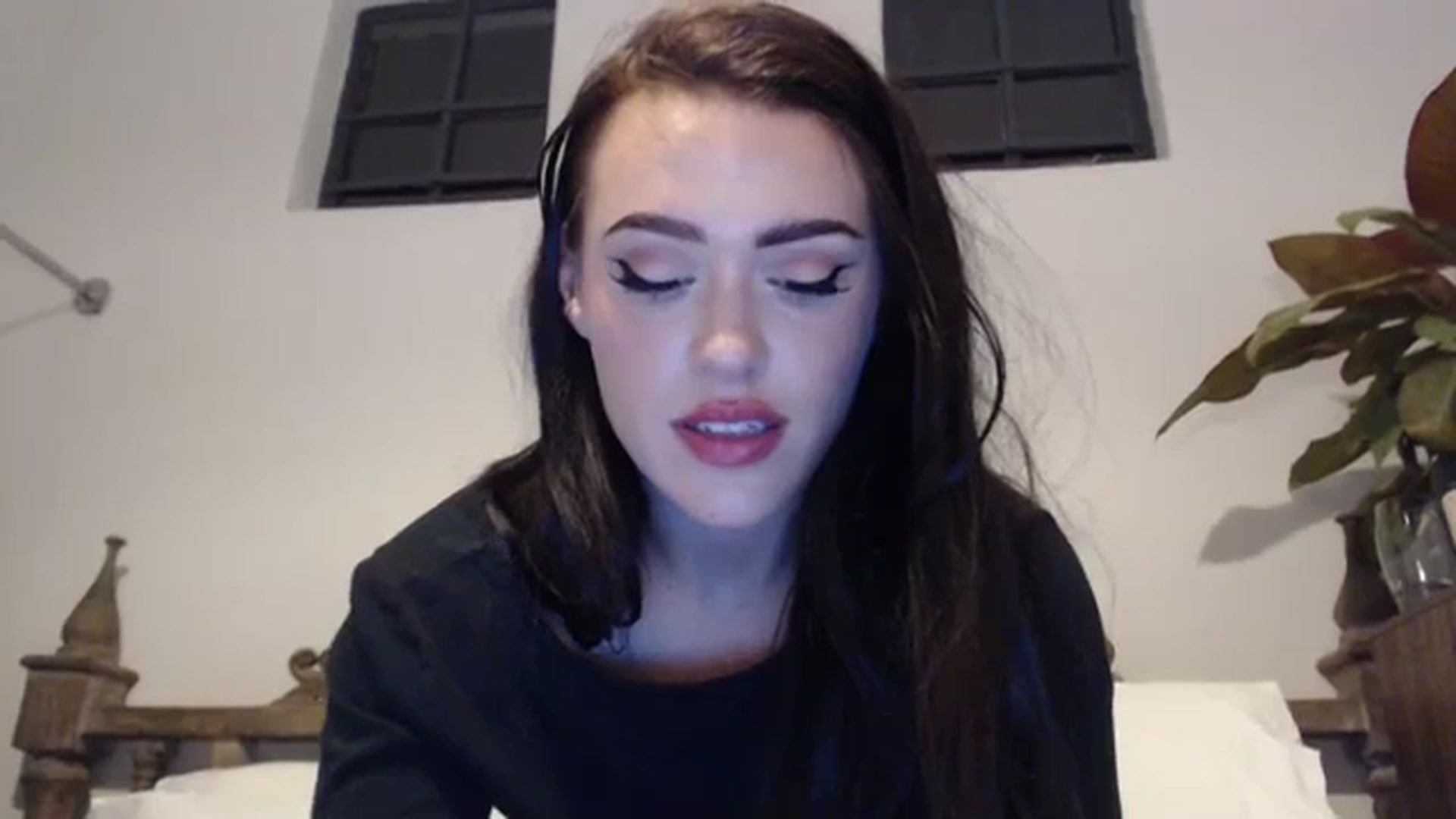 Gallery image thumbnail from LilaWylde's myfreecams stream on, 08/09/2023, 20:41 image 6 of 20
