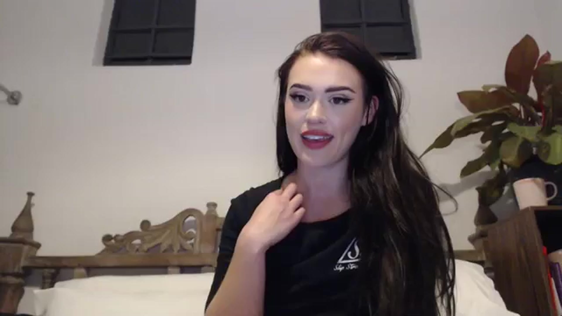 Gallery image thumbnail from LilaWylde's myfreecams stream on, 08/09/2023, 20:41 image 20 of 20