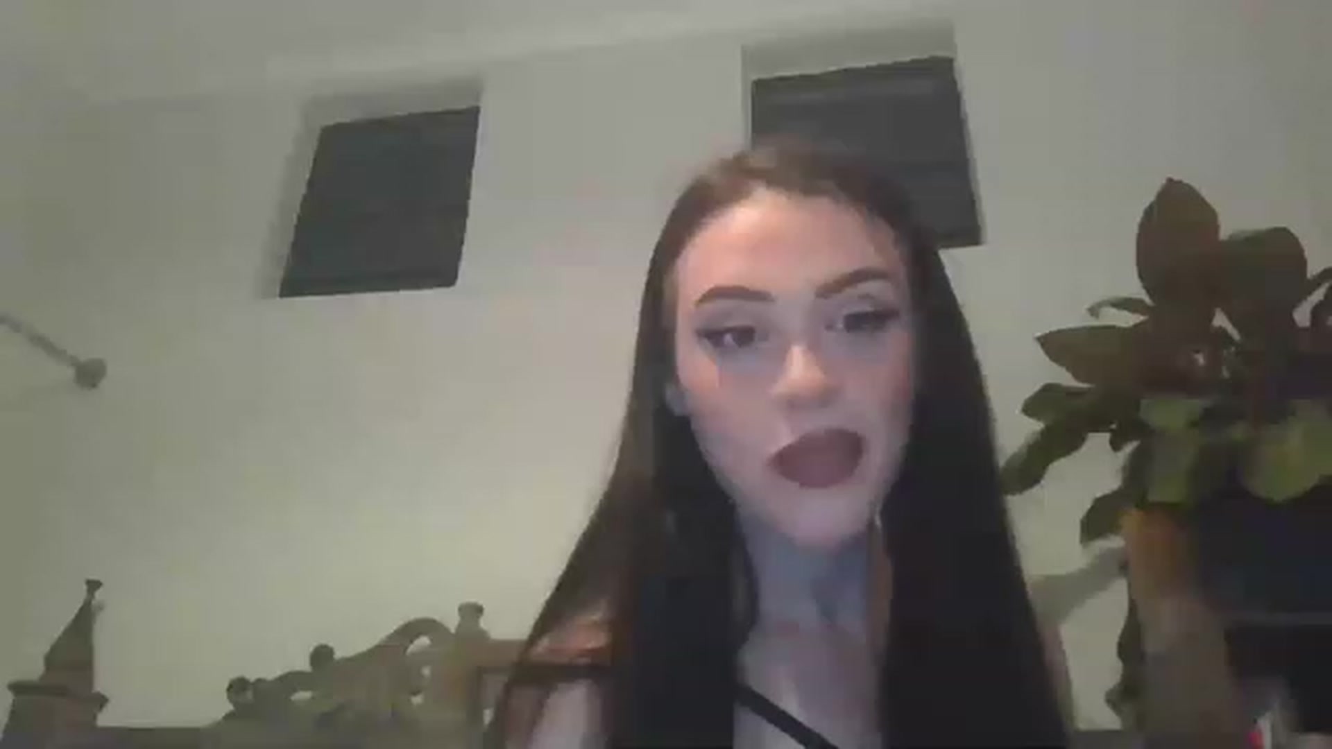 Gallery image thumbnail from LilaWylde's myfreecams stream on, 08/16/2023, 19:48 image 20 of 20