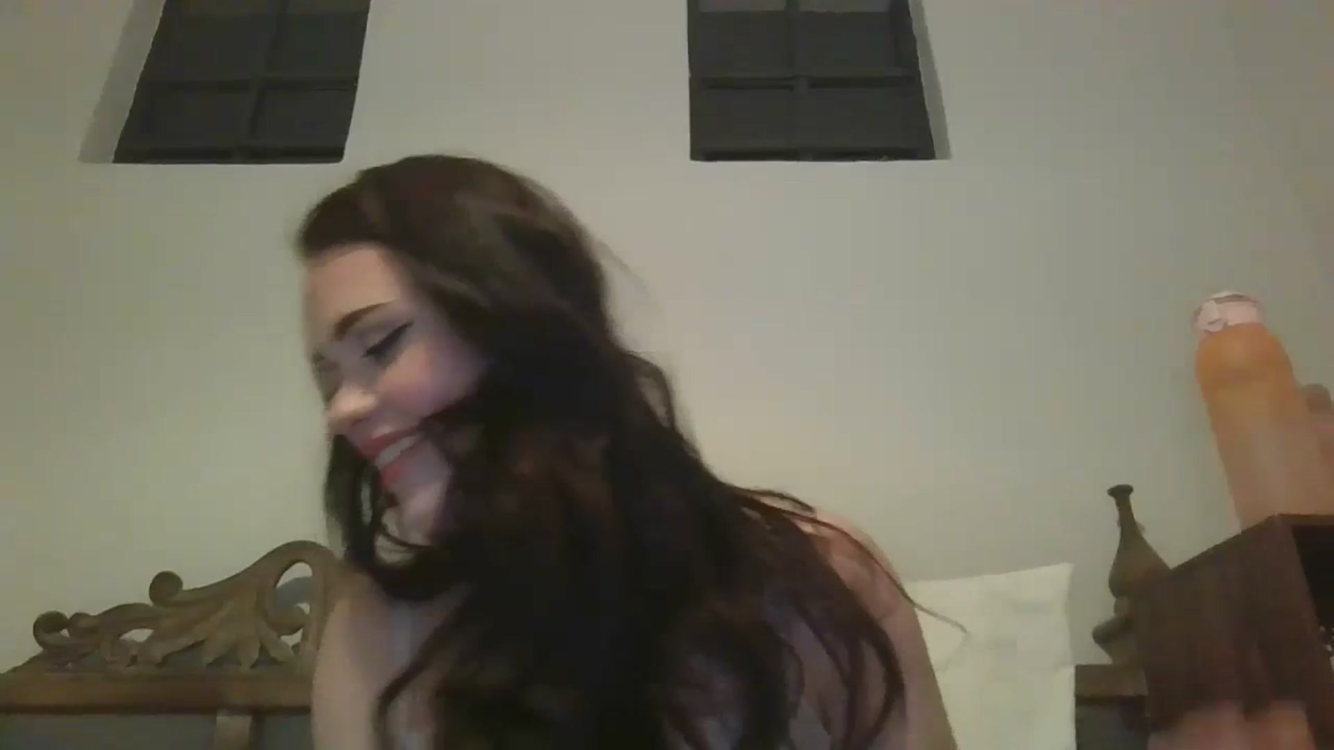 Gallery image thumbnail from LilaWylde's myfreecams stream on, 09/04/2023, 18:55 image 16 of 20