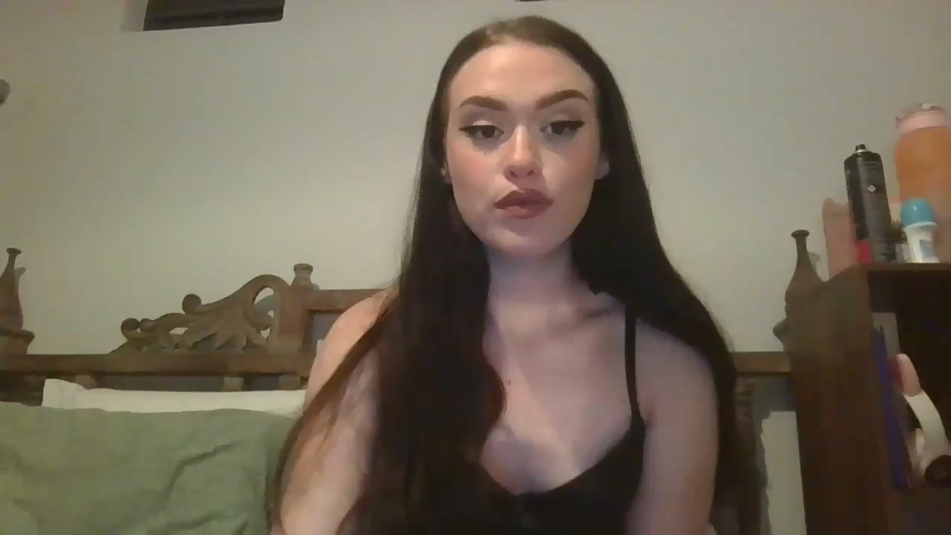 Gallery image thumbnail from LilaWylde's myfreecams stream on, 09/12/2023, 18:41 image 1 of 20