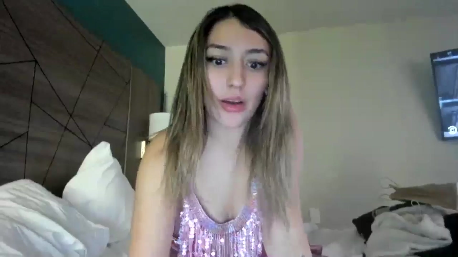 Gallery image thumbnail from LilahFox's myfreecams stream on, 01/22/2026, 20:46 image 8 of 20