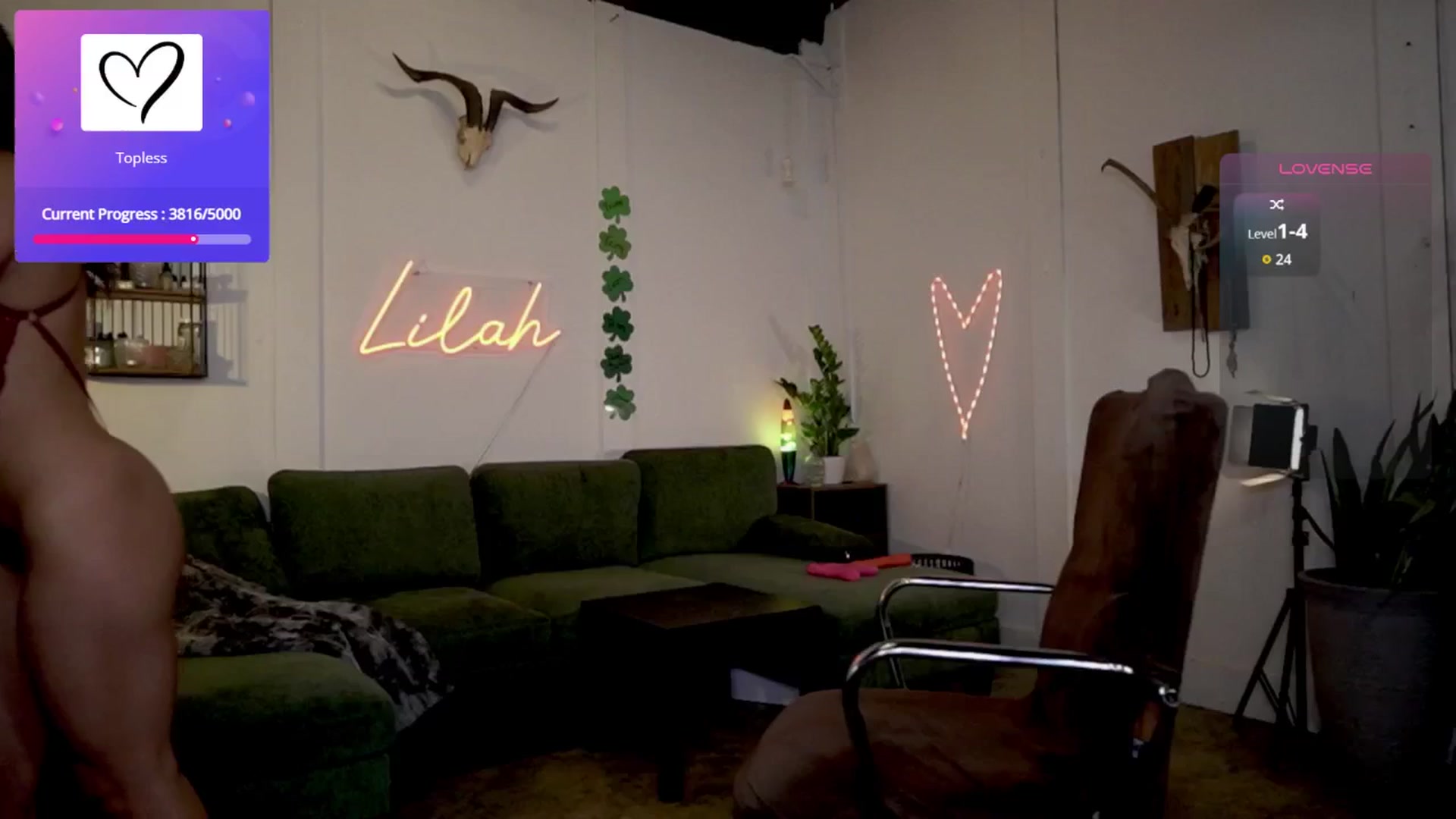 Gallery image thumbnail from Lilah_Fit's myfreecams stream on, 03/27/2026, 24:03 image 16 of 20