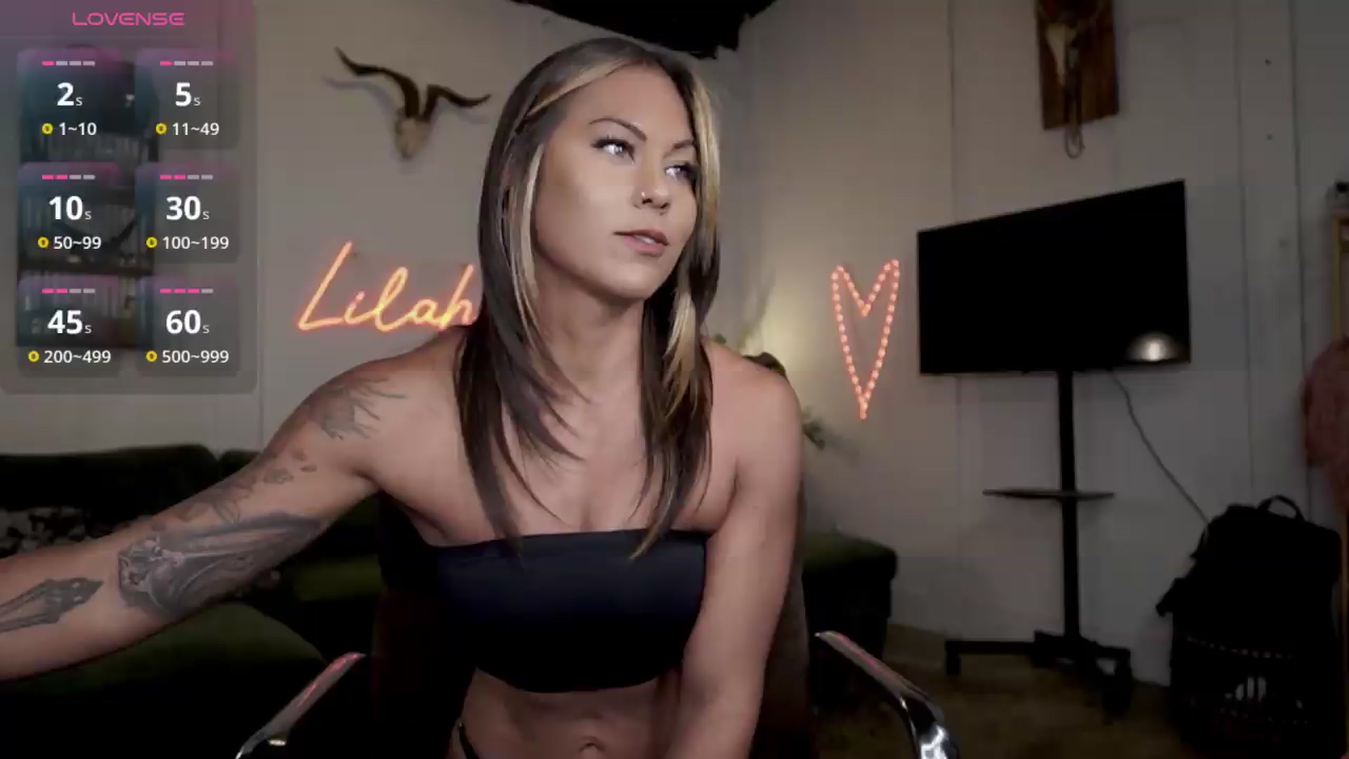 Gallery image thumbnail from Lilah_Fit's myfreecams stream on, 05/28/2026, 23:51 image 13 of 20