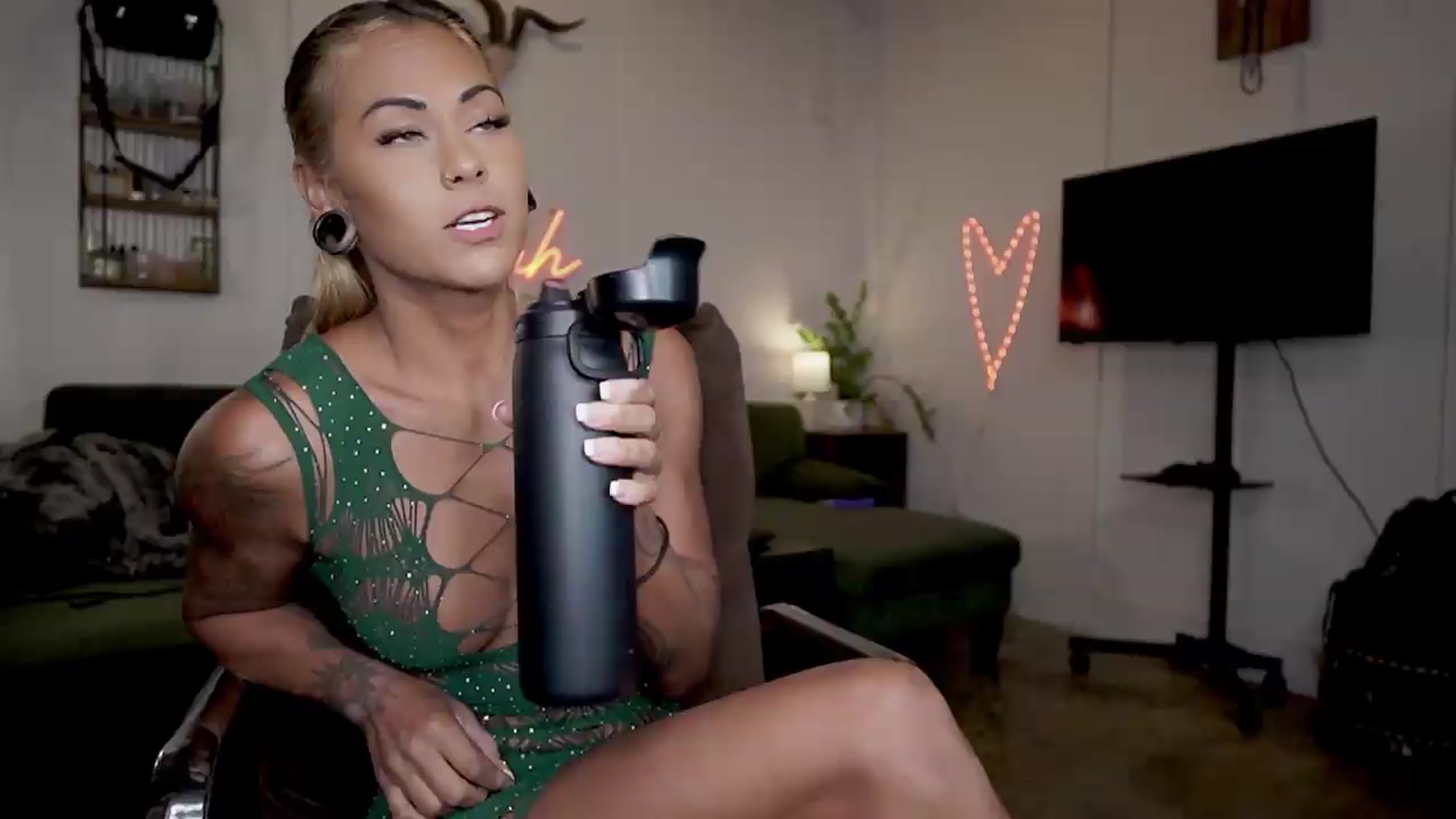 Gallery image thumbnail from Lilah_Fit's myfreecams stream on, 07/02/2026, 23:24 image 4 of 20